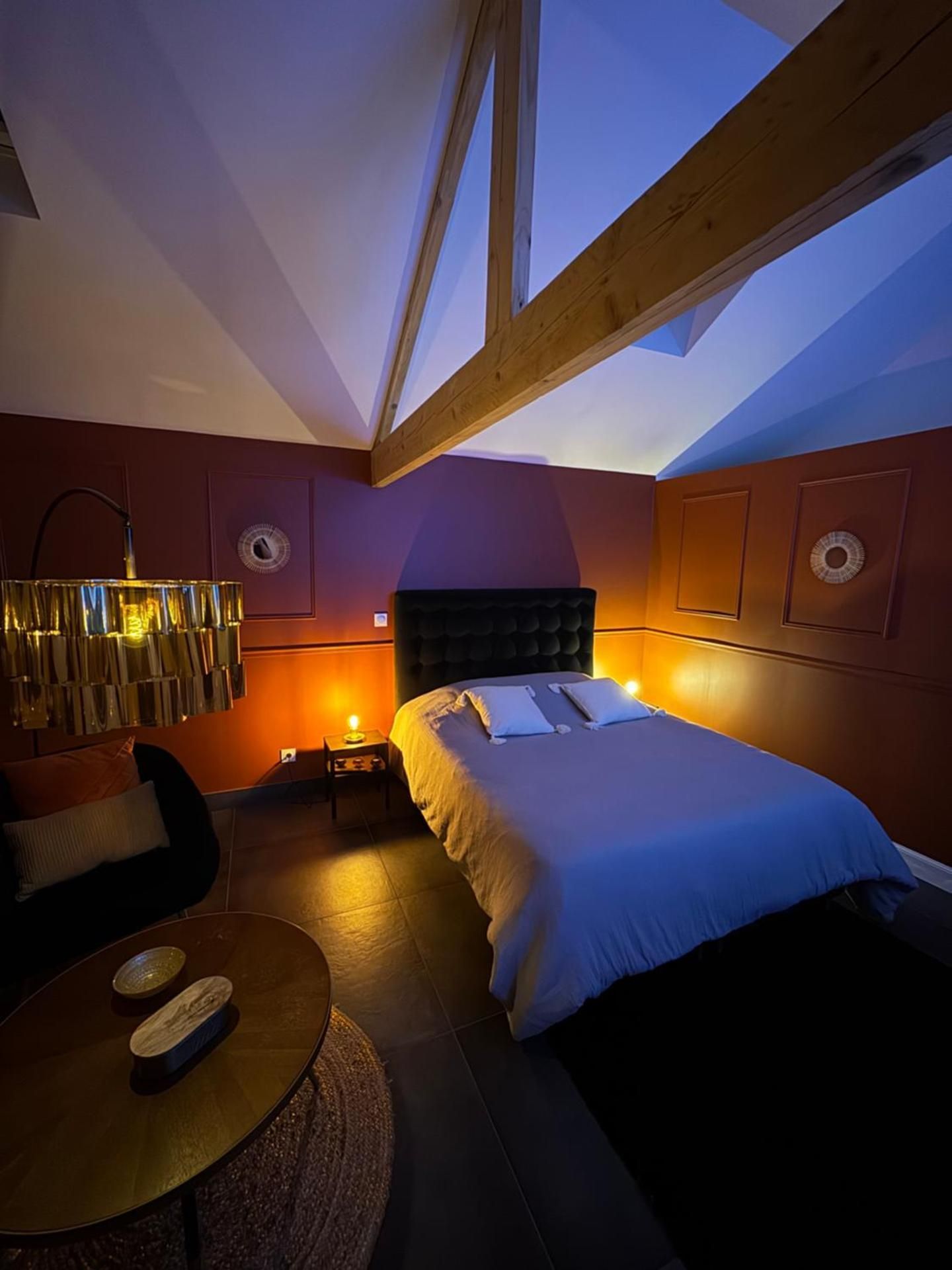King Room with Spa Bath