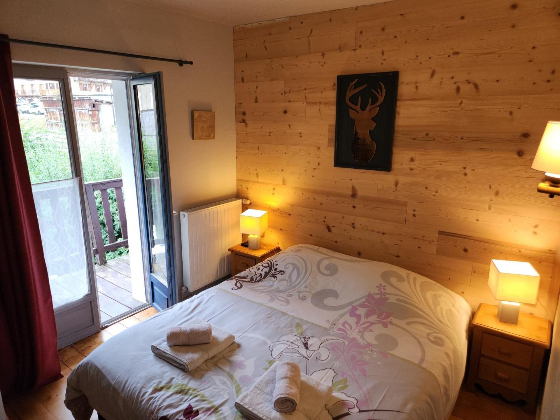 Quadruple Room with Mountain View