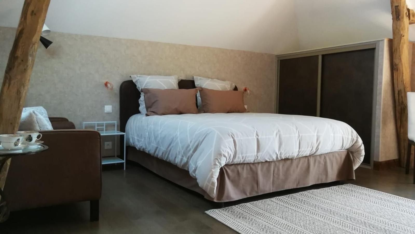 Junior Suite with Garden View
