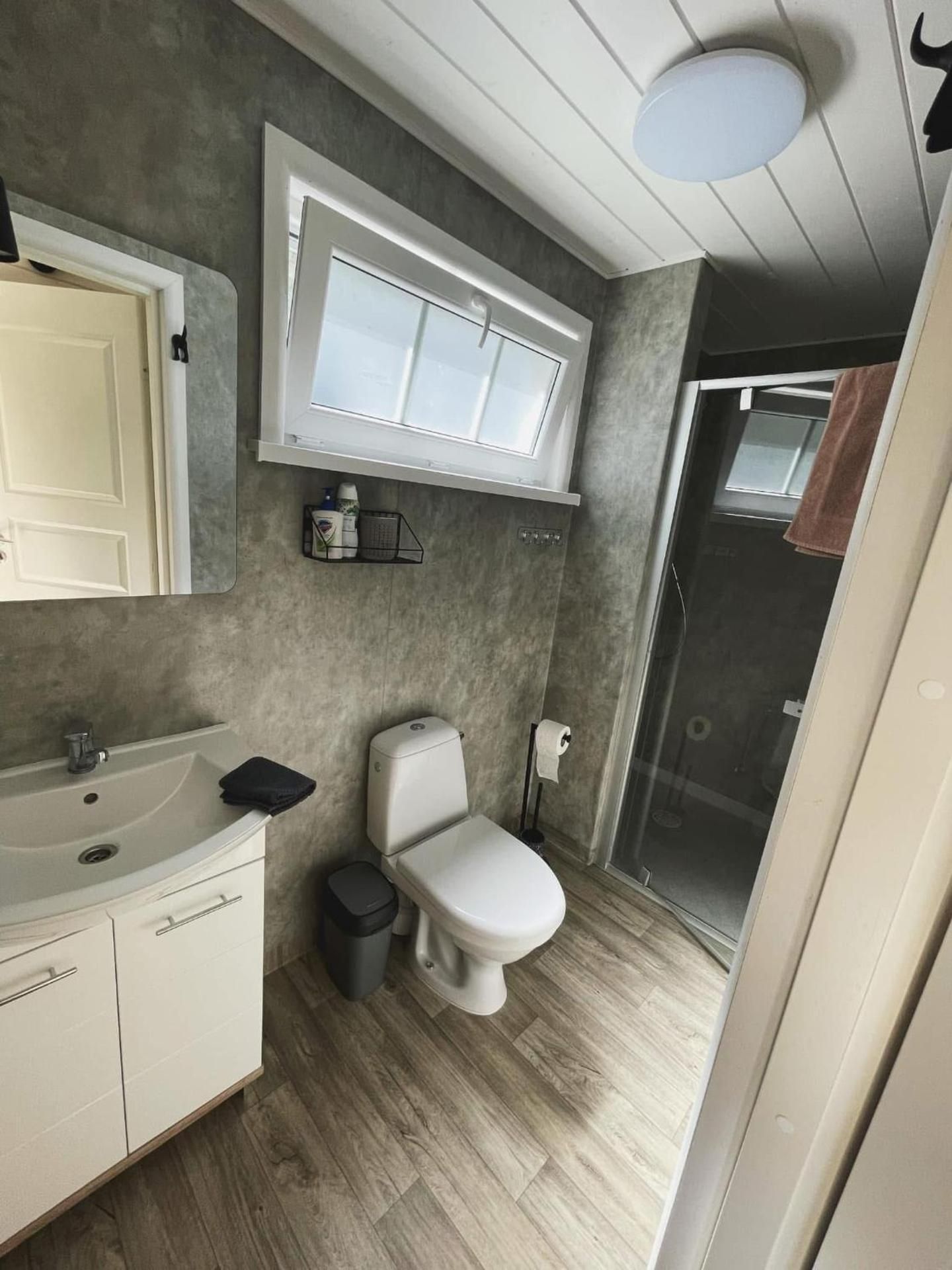 One-Bedroom Bungalow