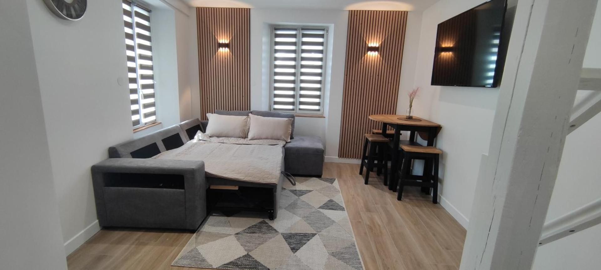 Apartment - Split Level