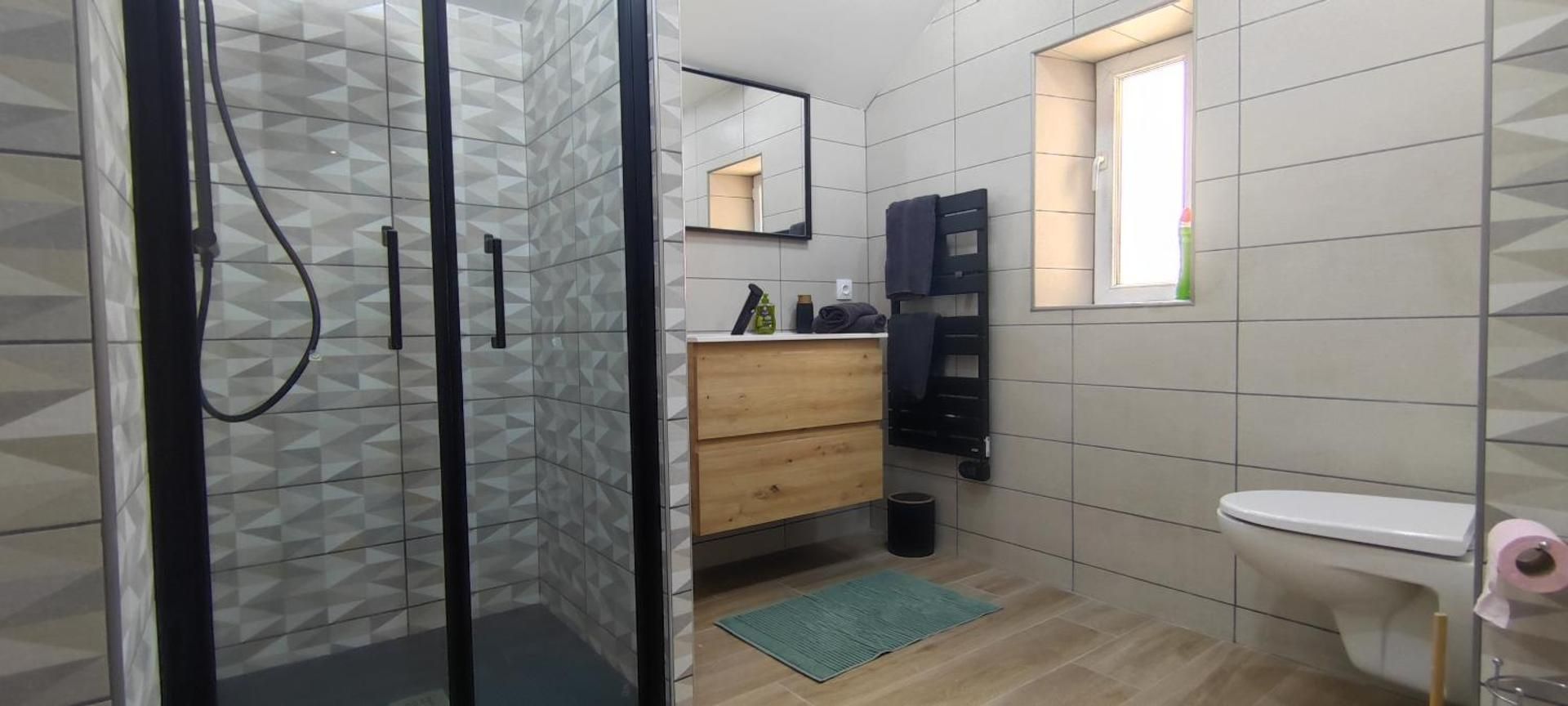 Apartment - Split Level
