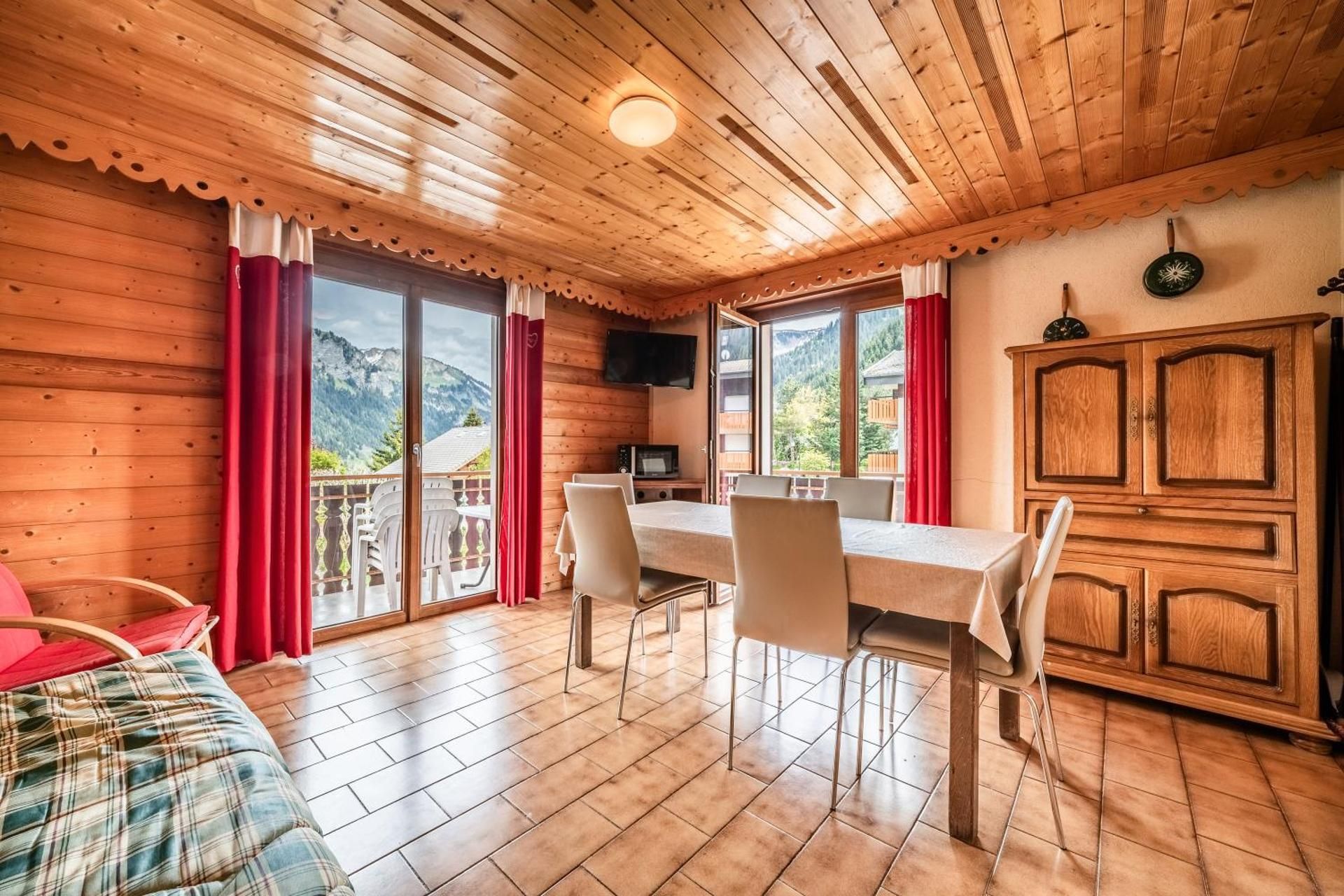 Two-Bedroom Deluxe Apartment