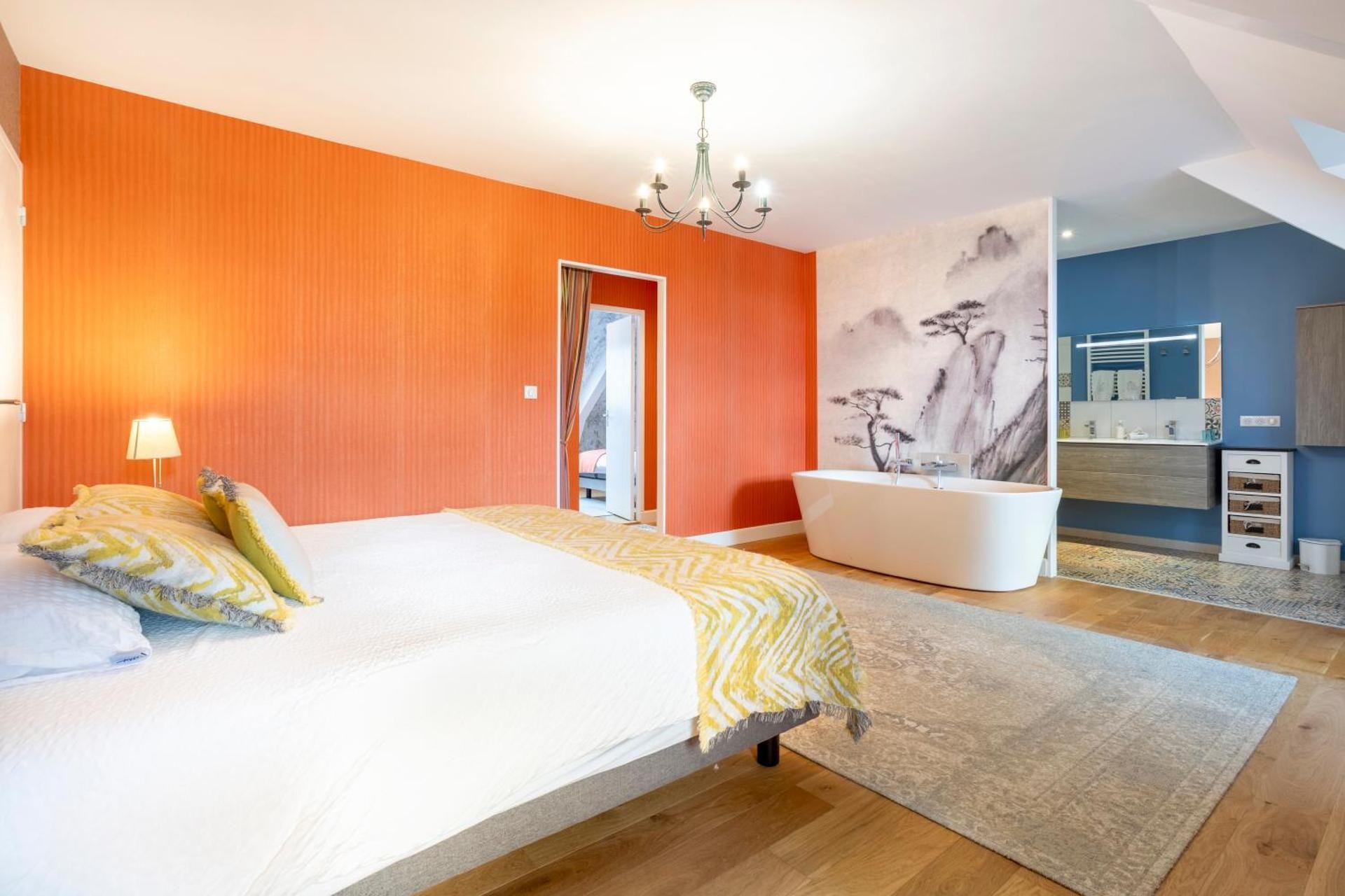 Queen Room