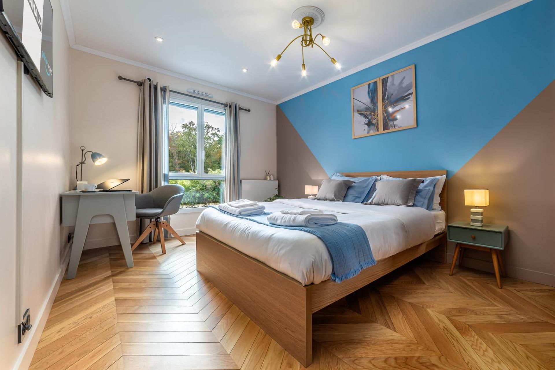 Superior Queen Room
