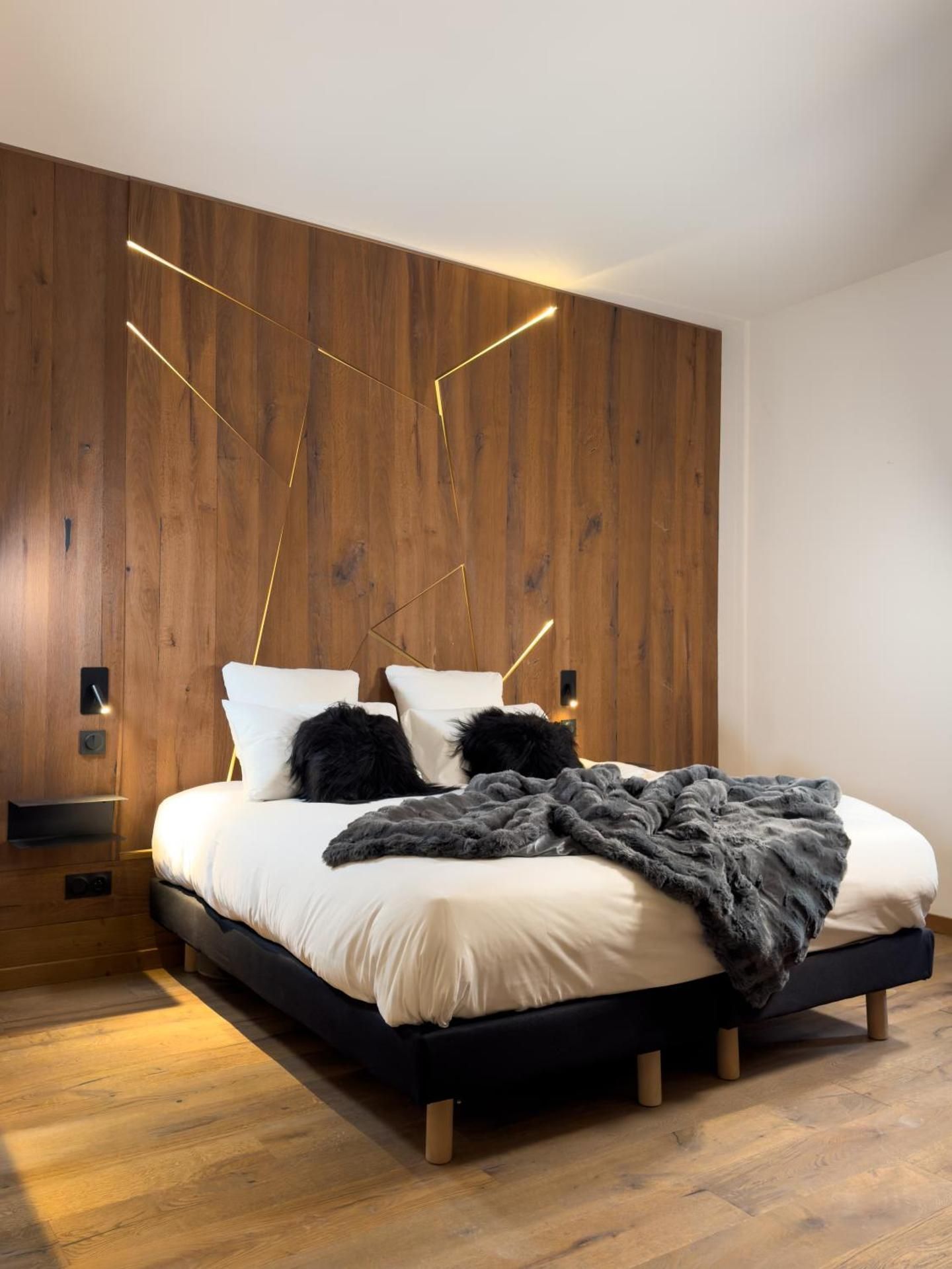 Deluxe Double Room with Bath