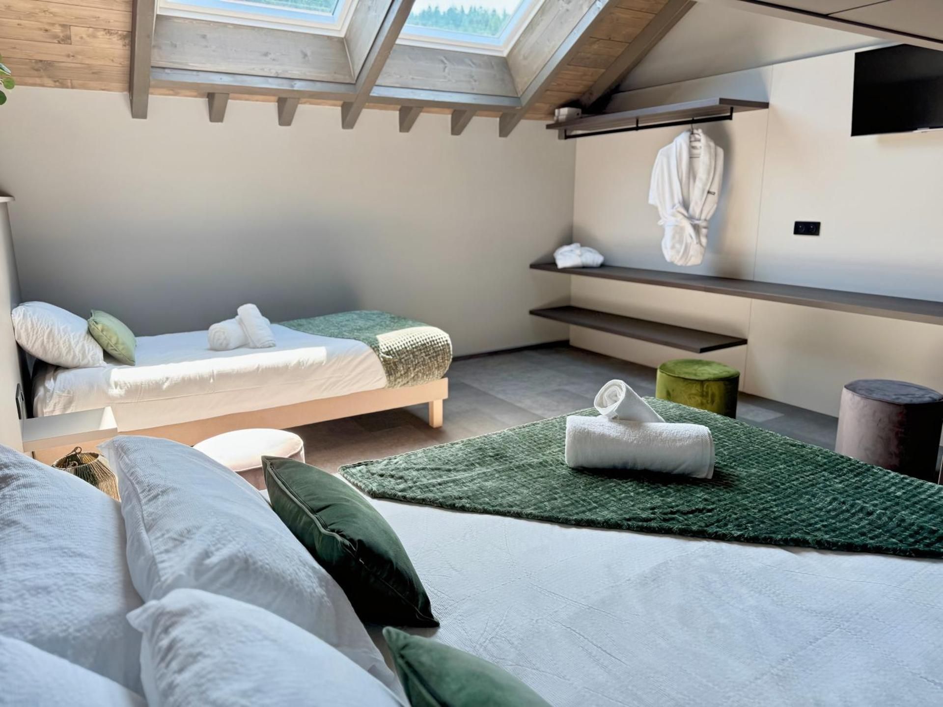 Triple Room