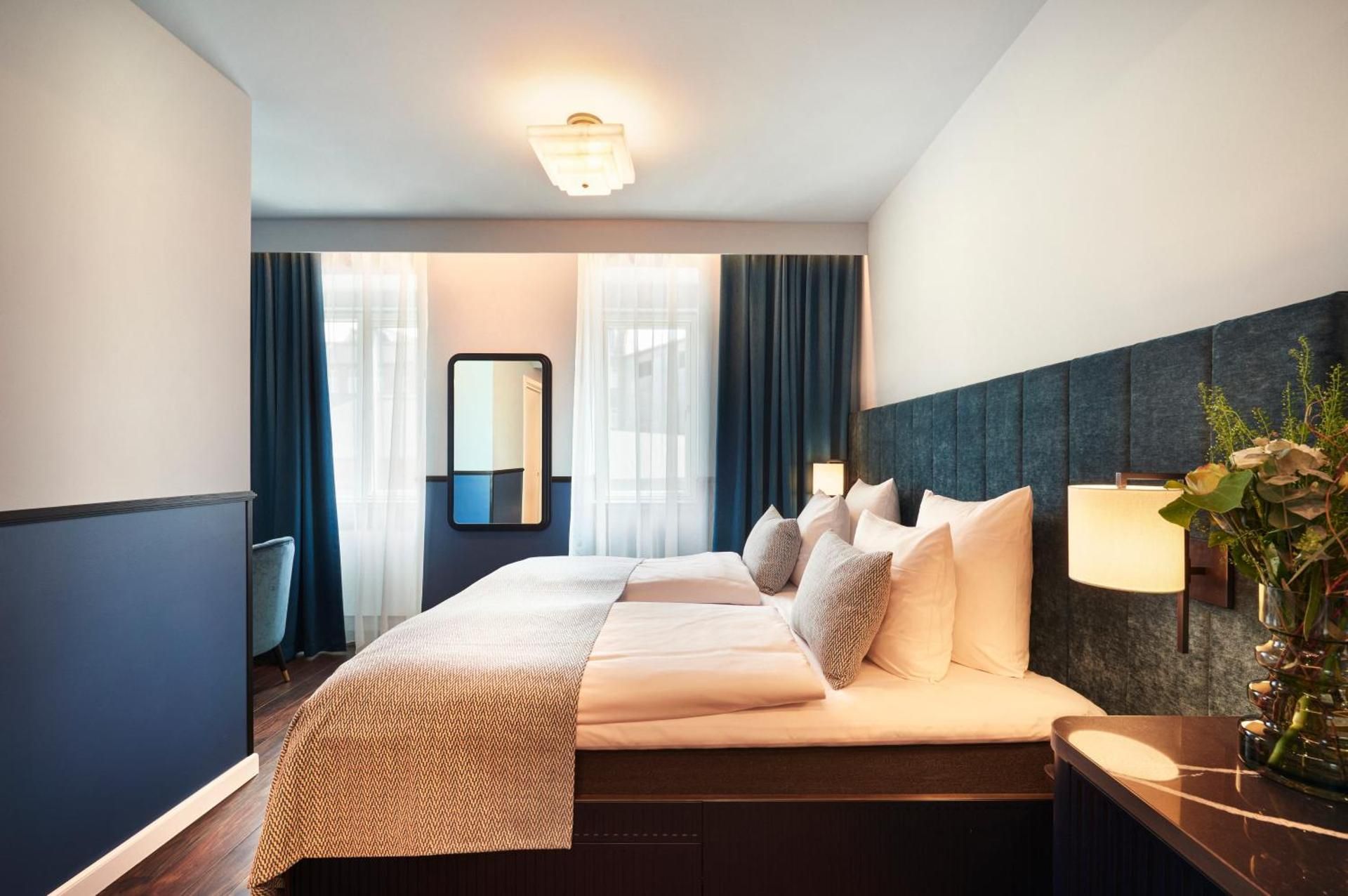 WIDE Hotel Double Superior