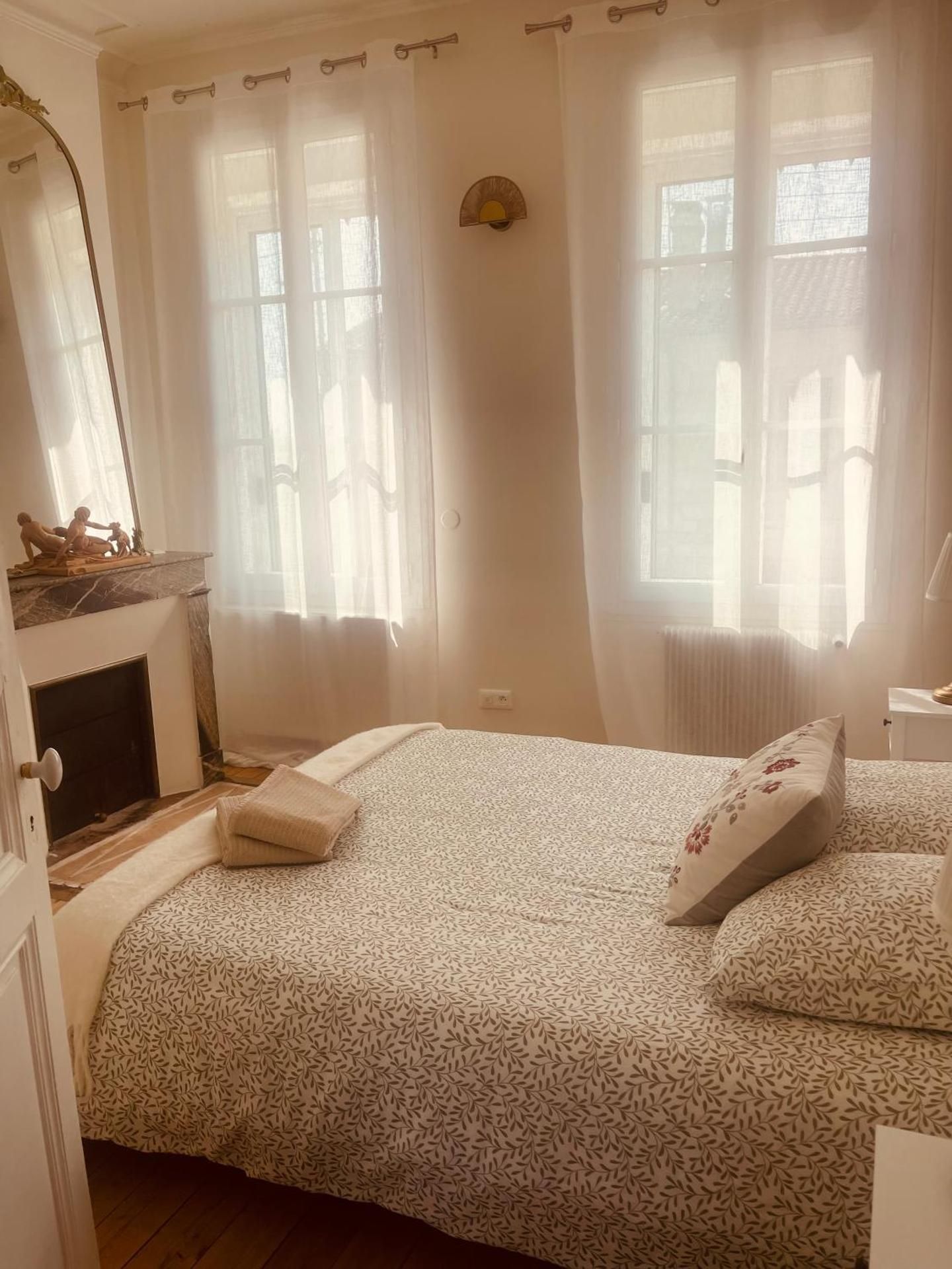 Double Room with Private External Bathroom