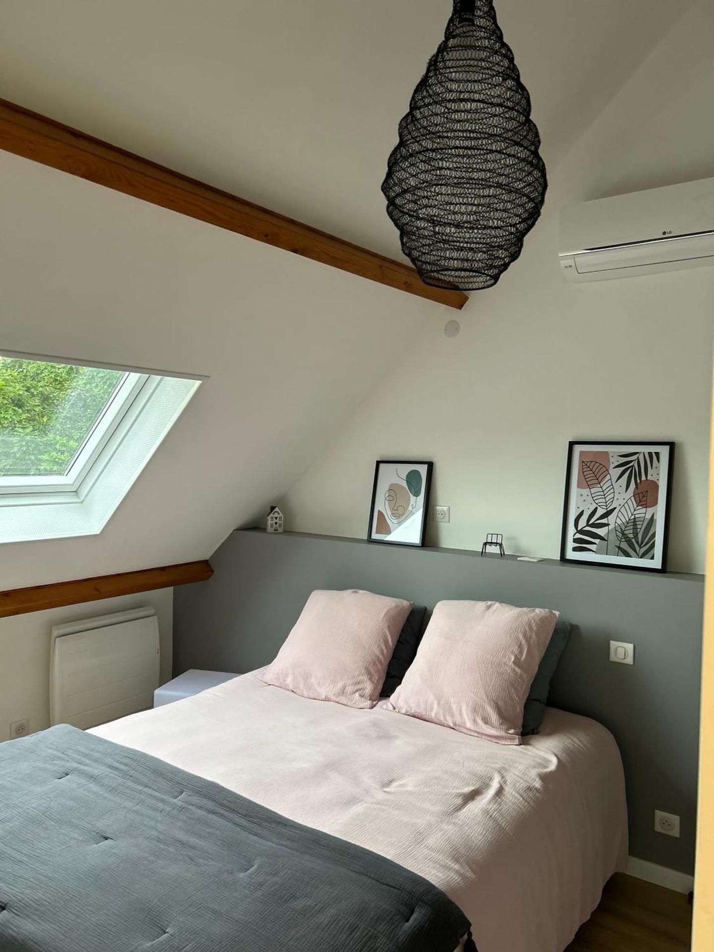 Triple Room with Private Bathroom