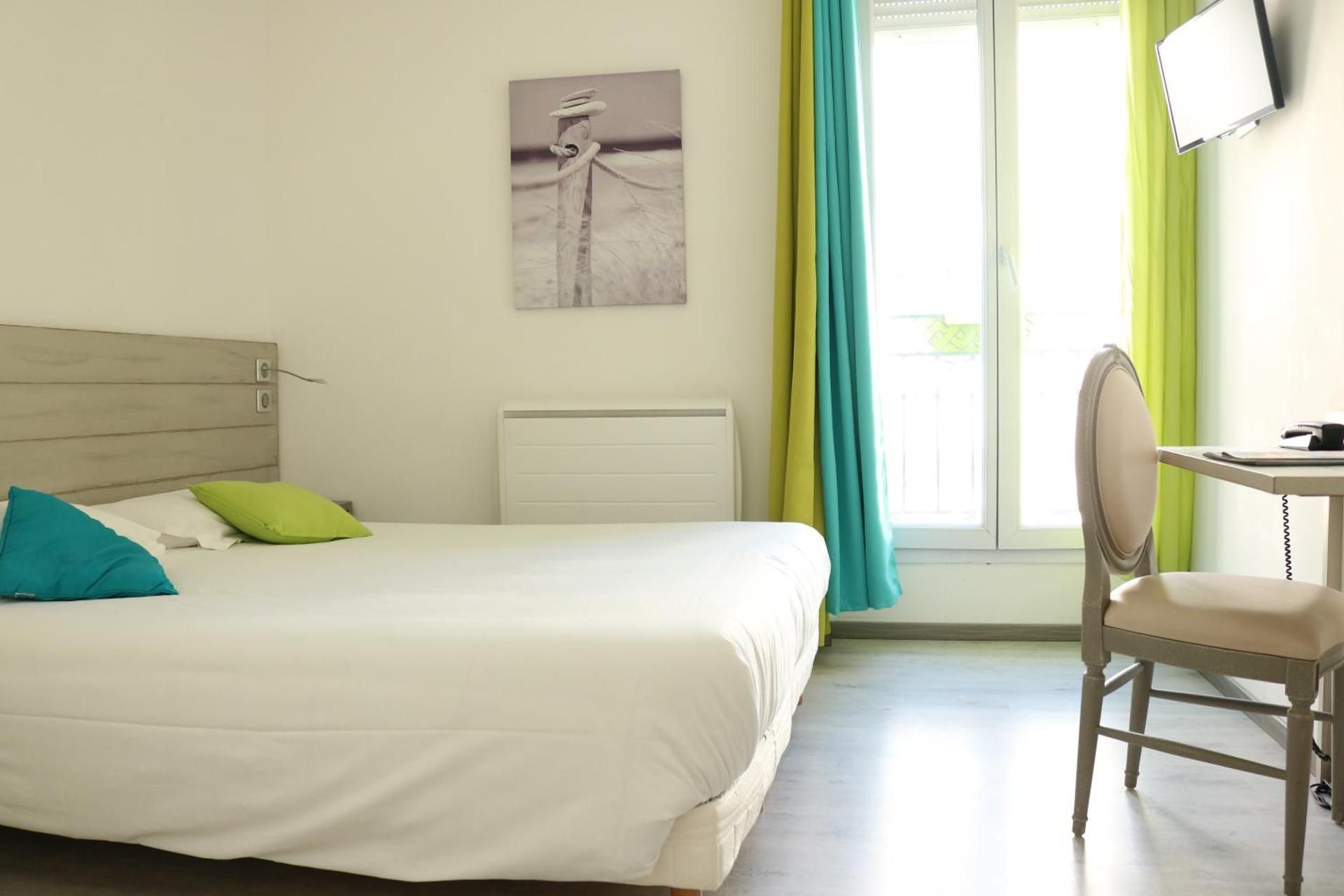 Standard Double Room Street Side