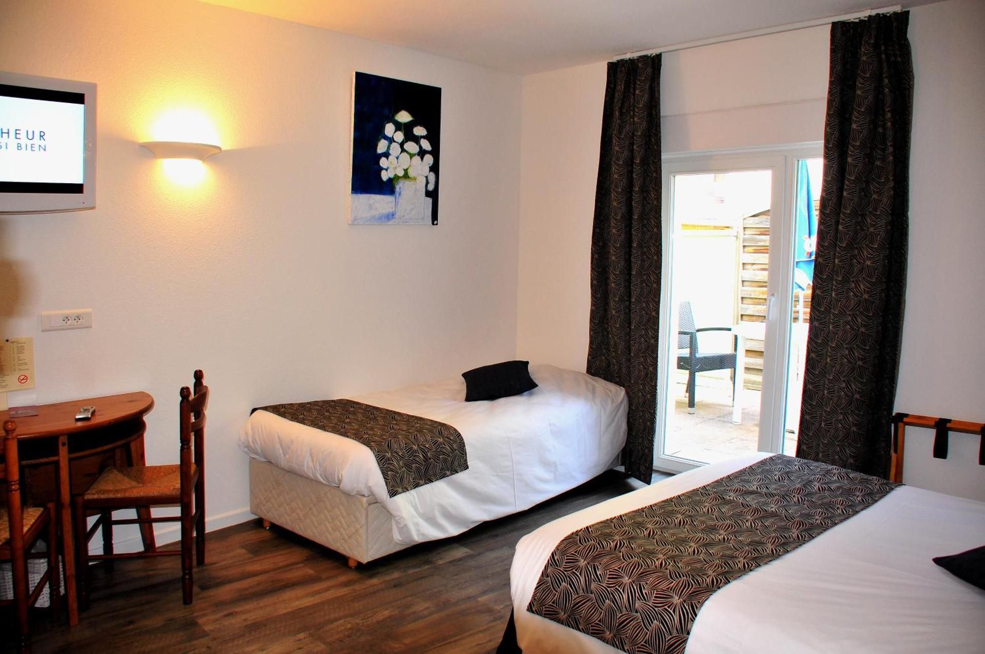 Comfort Triple Room