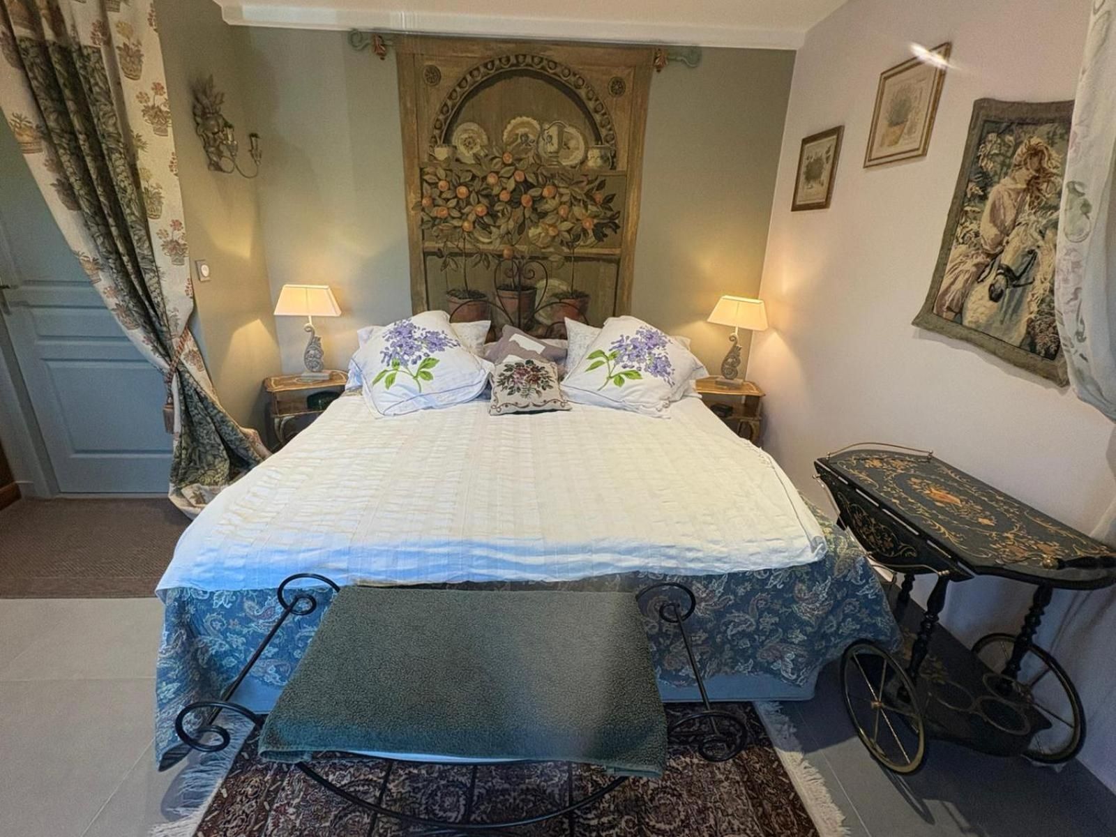 Double or Twin Room with Bathroom