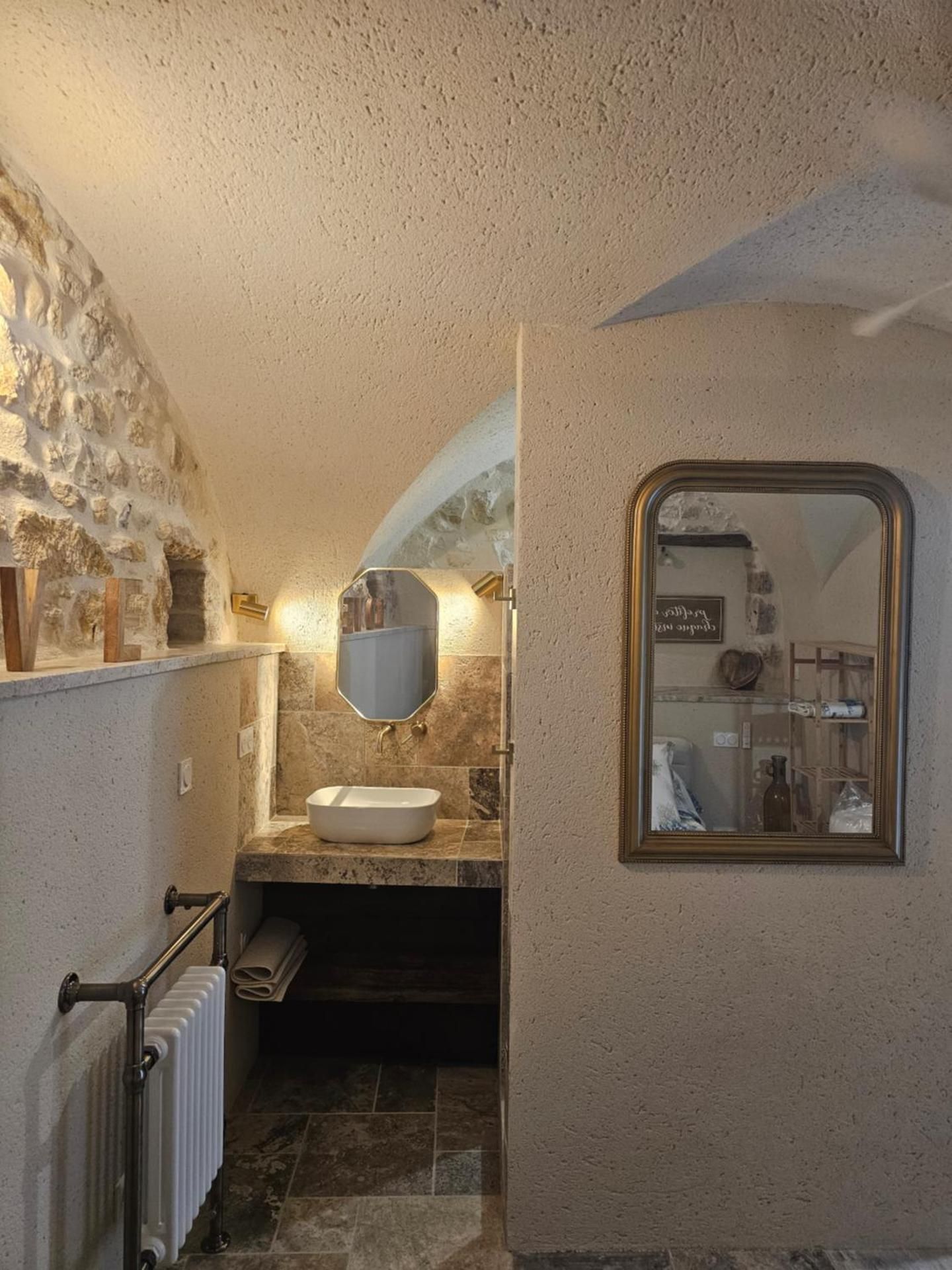 Superior Queen Room