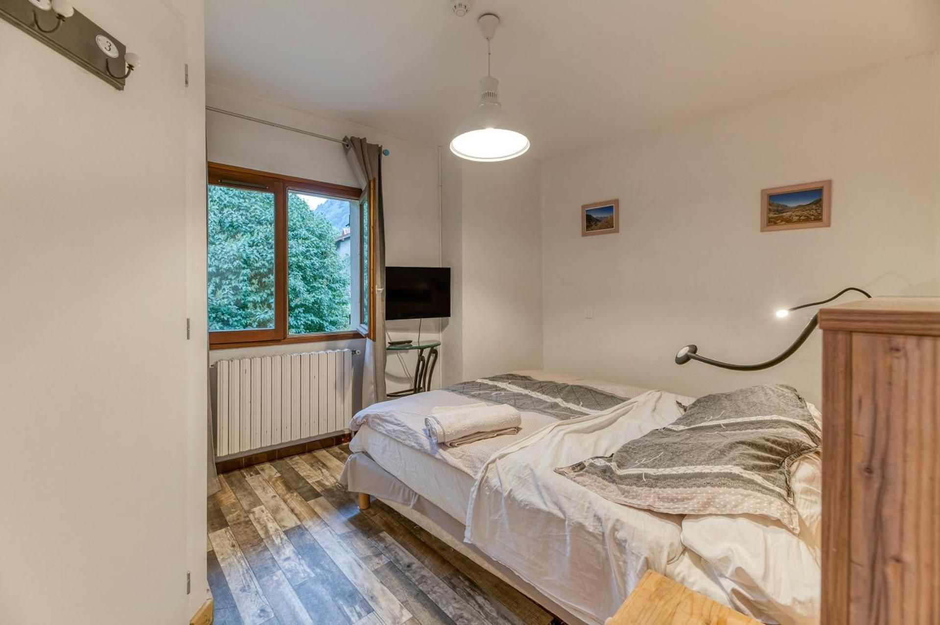 Large Double Room