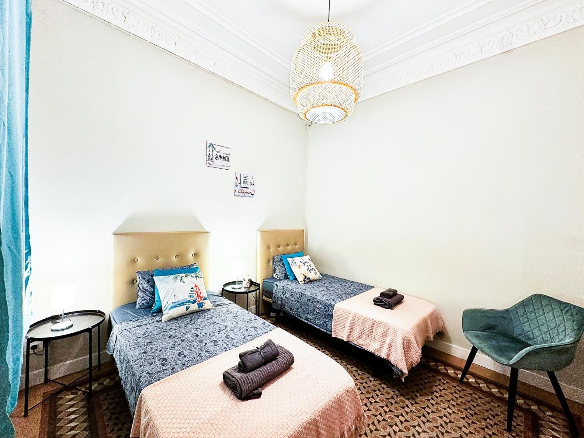 Twin Room with Shared Bathroom