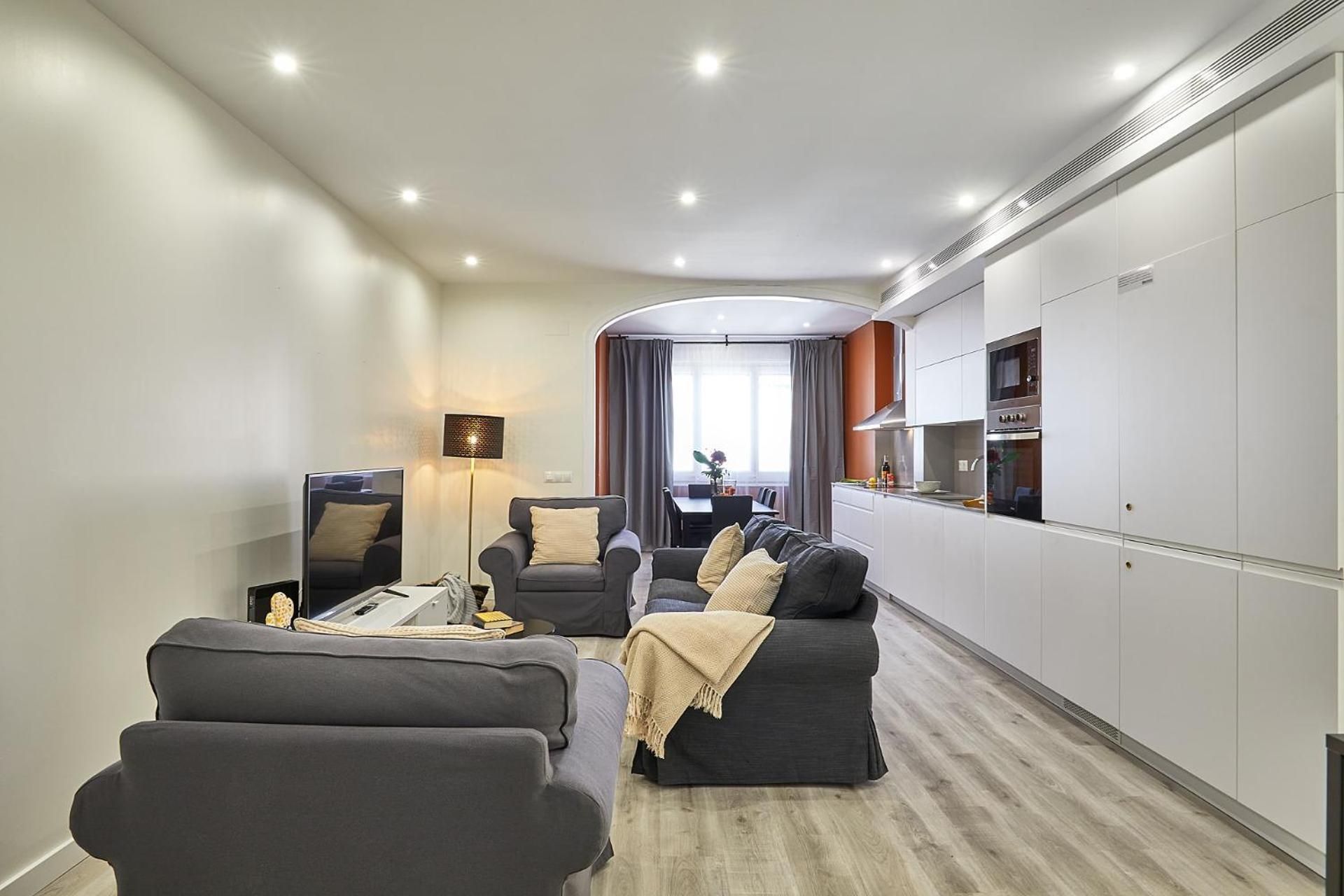 Five-Bedroom Premium Apartment
