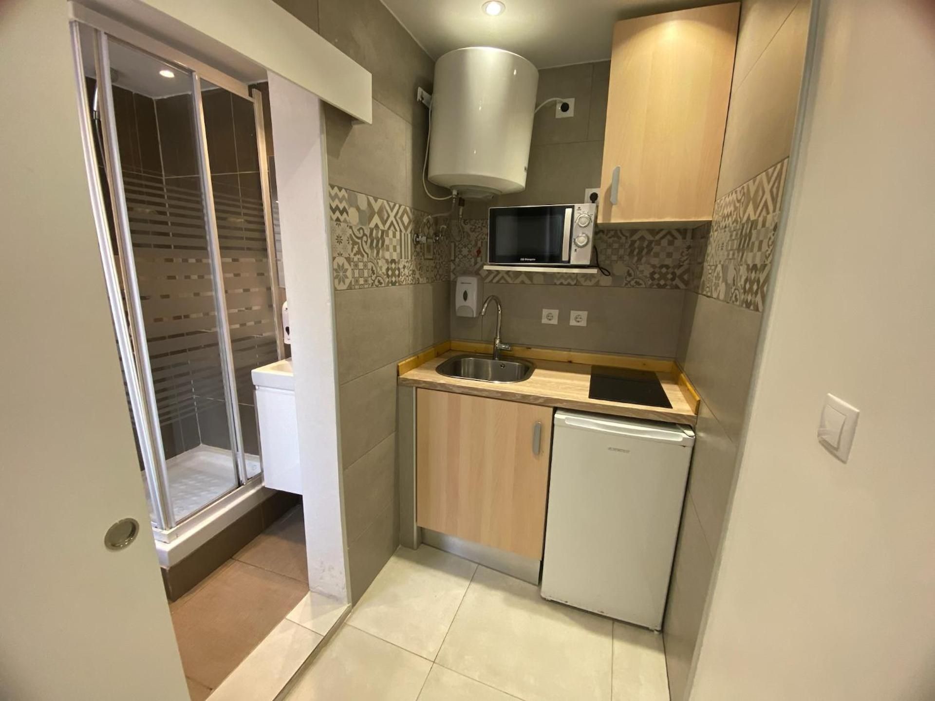 Studio Apartment