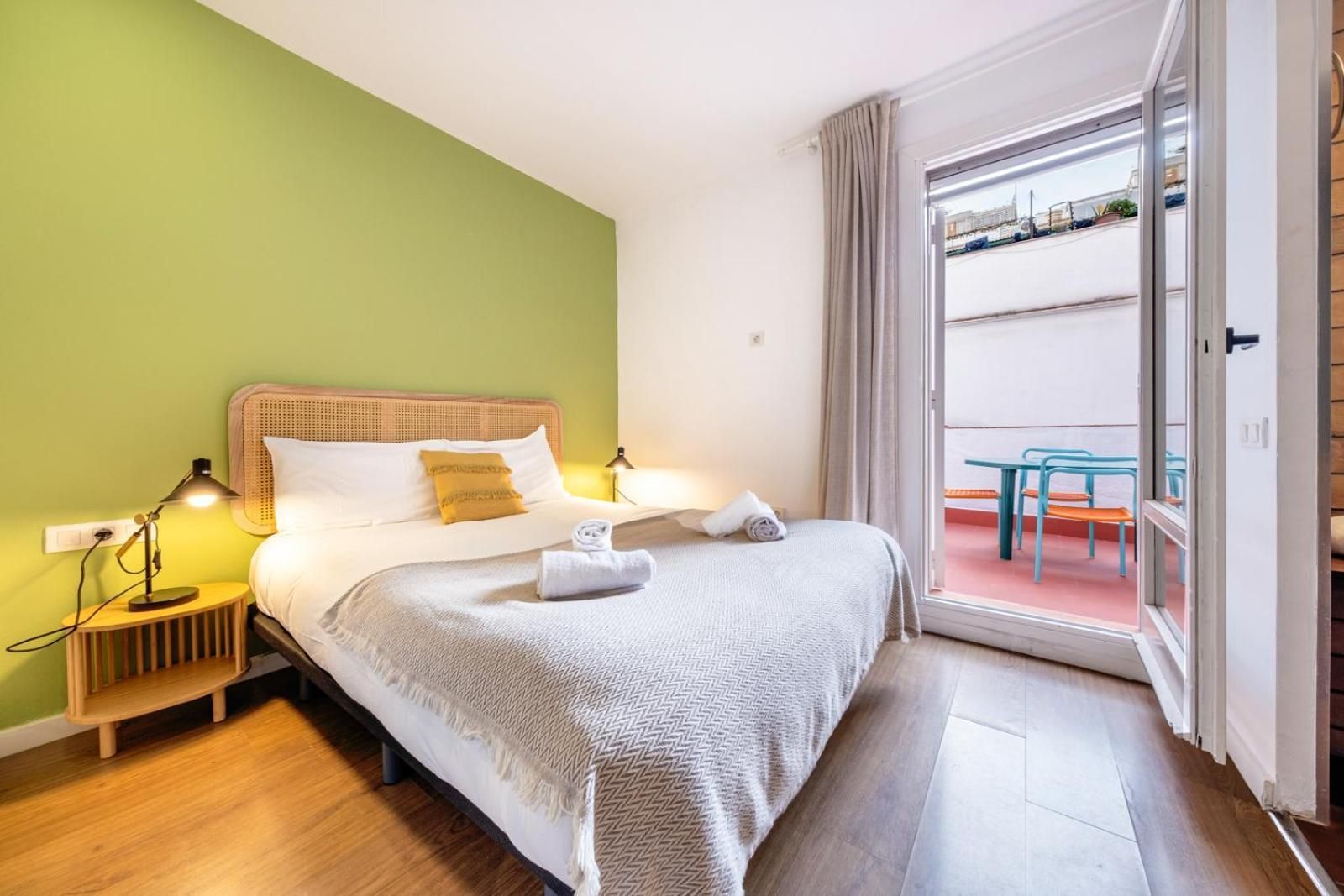 One-Bedroom Apartment with Terrace