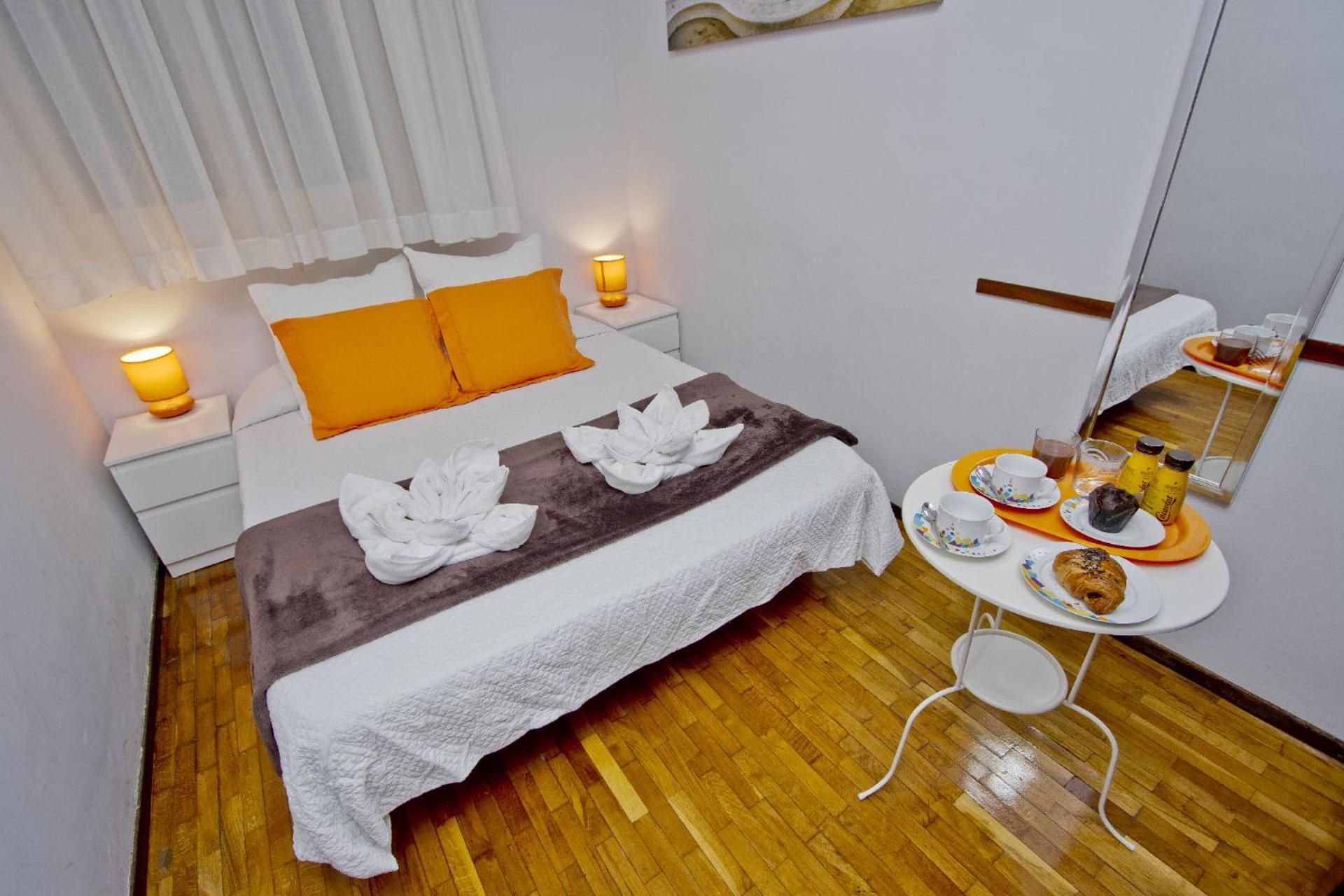 Double Room with Private External Bathroom