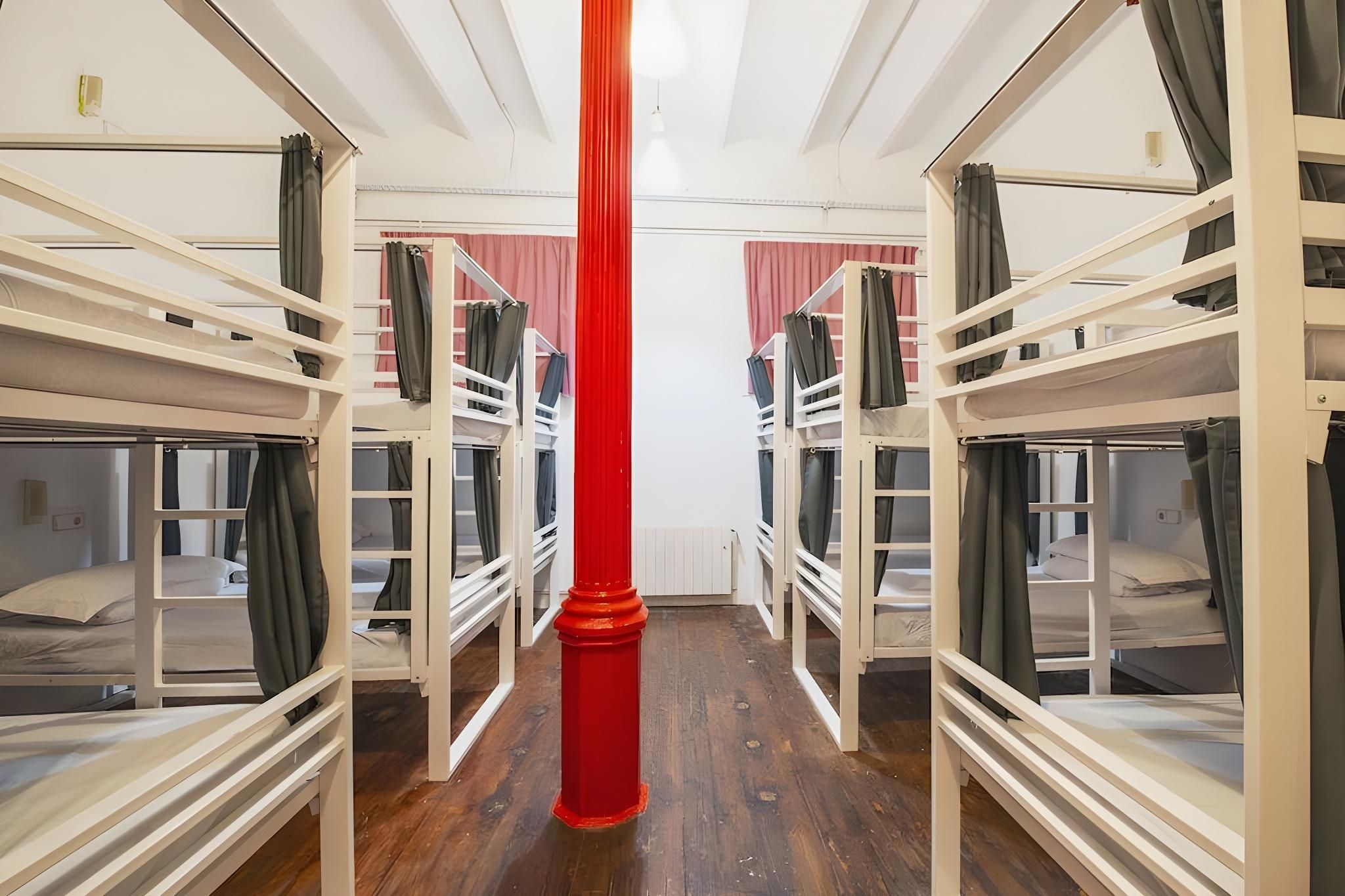 Bed in 14-Bed Mixed Dorm Shared Bathroom
