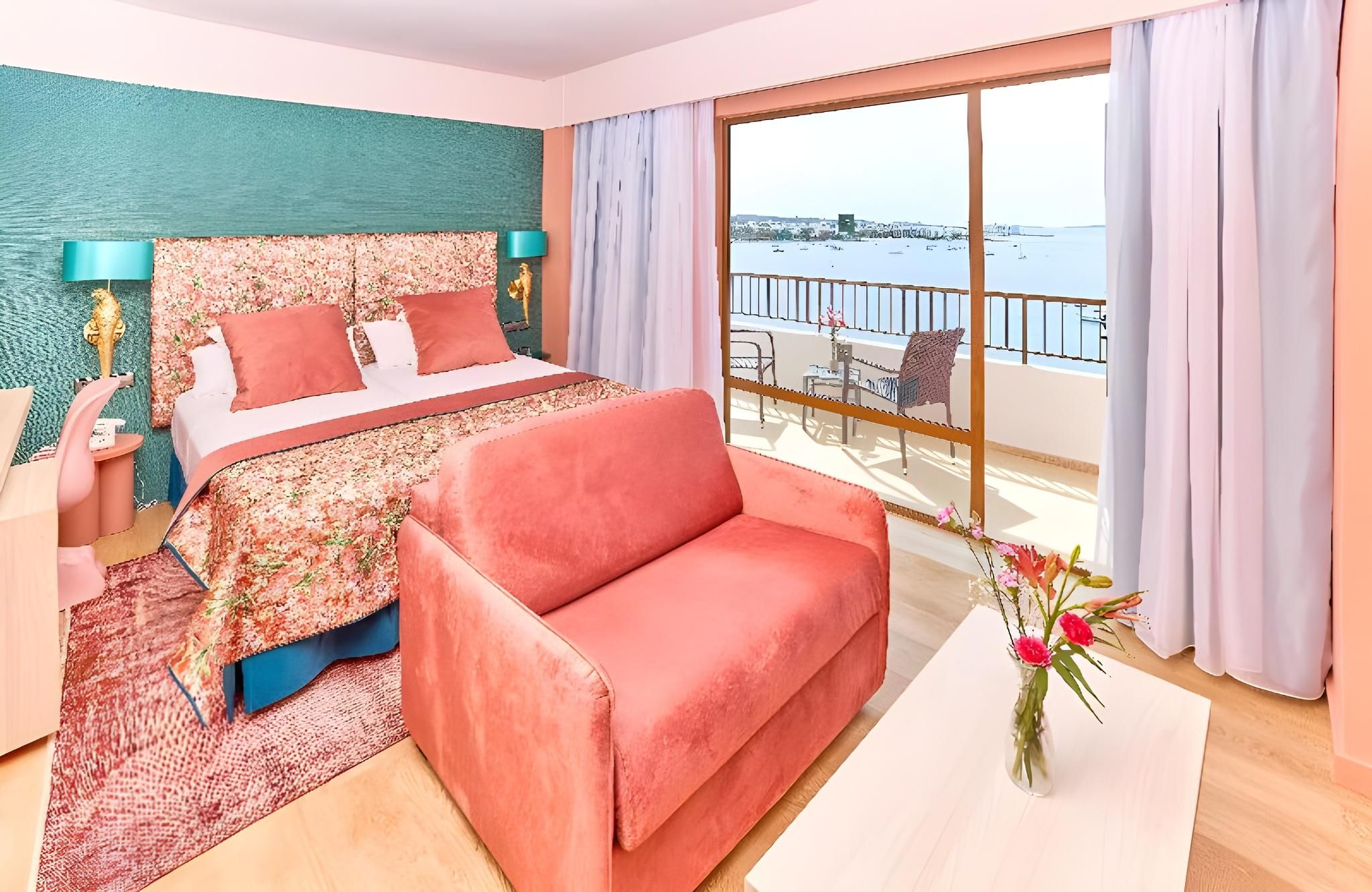 Deluxe Triple Room Sea View