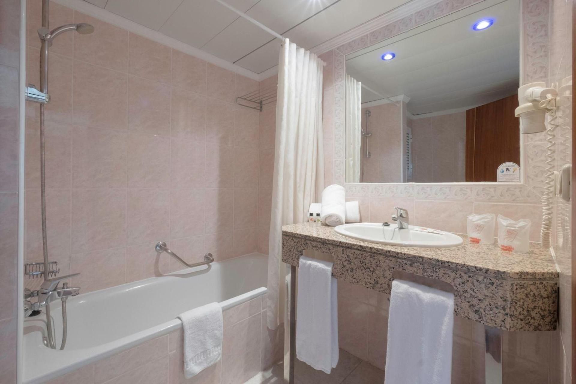 Double or Twin Room with Pool View