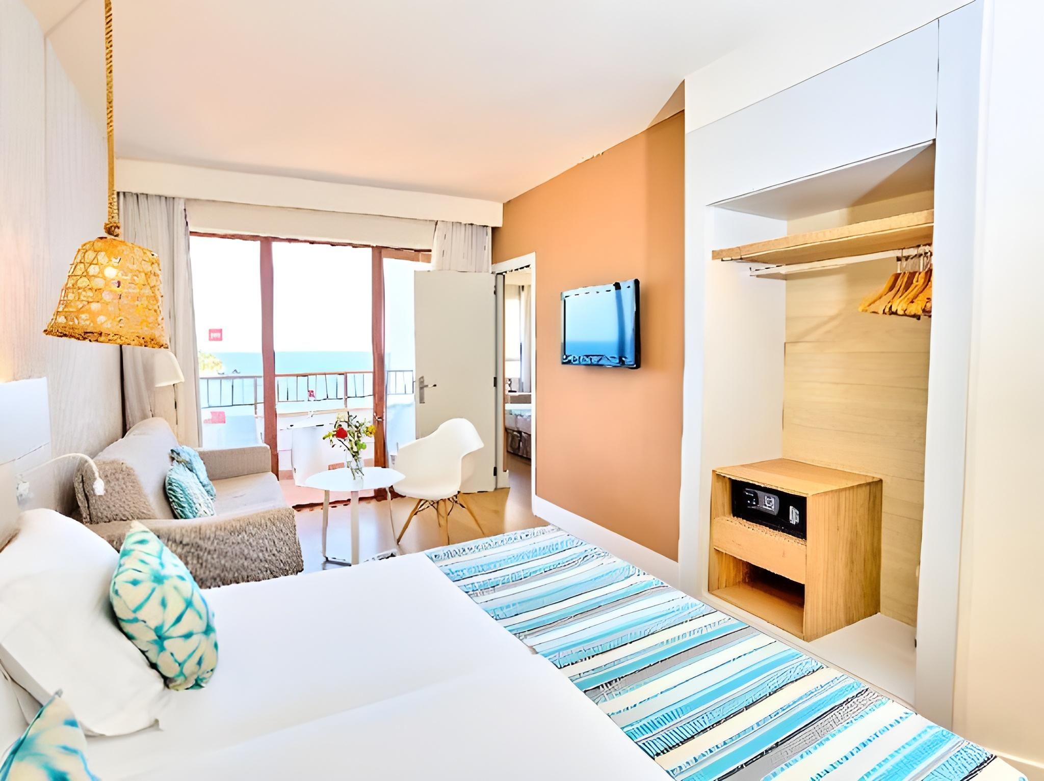 Deluxe Room Double