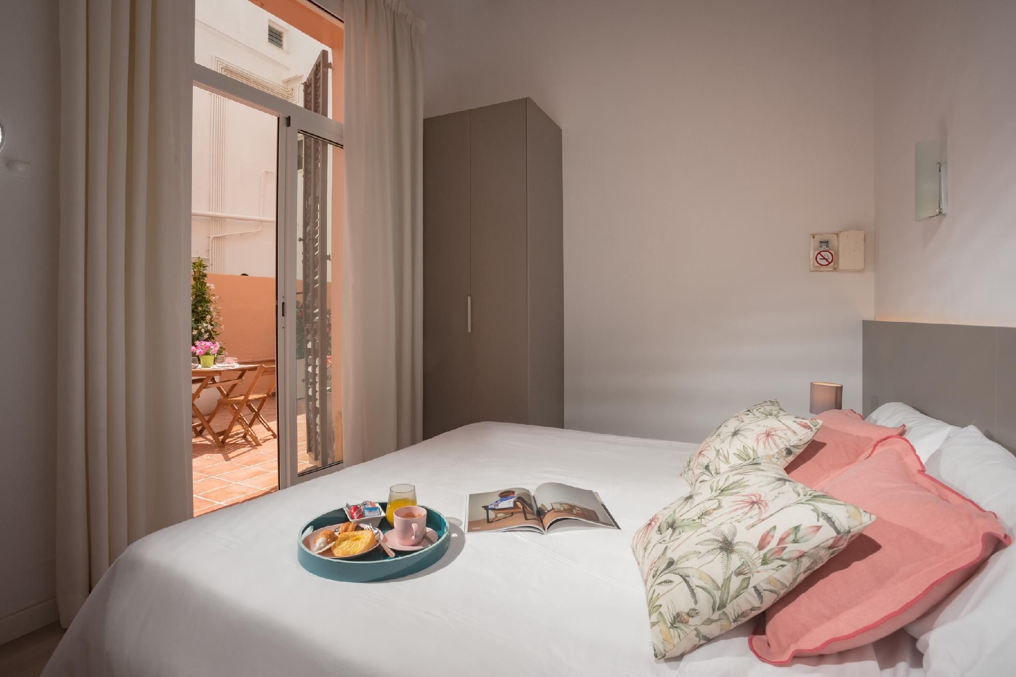 Antonios Hostal Garden View Terrace Room 2