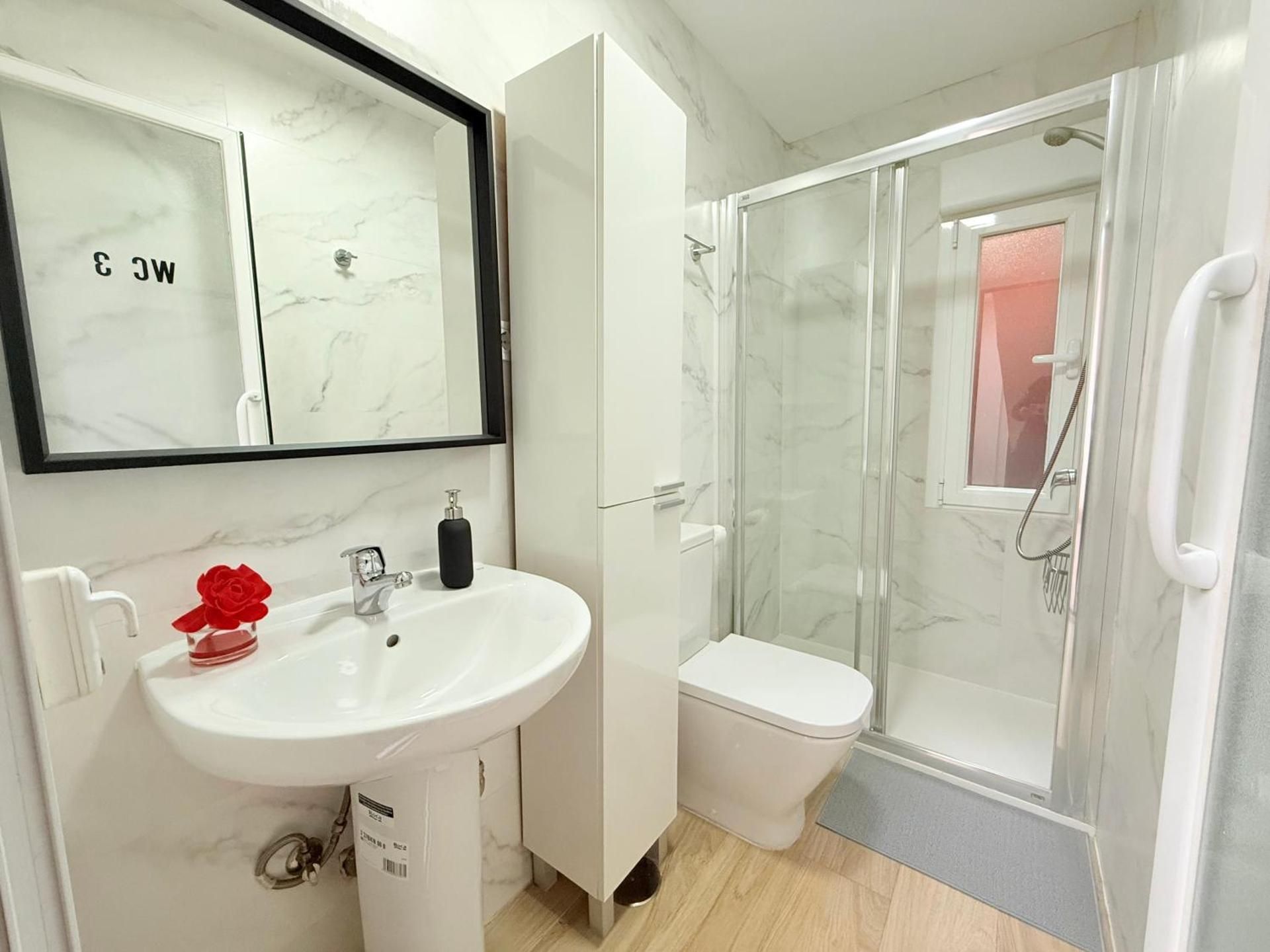 Double Room with Private External Bathroom Patio Access
