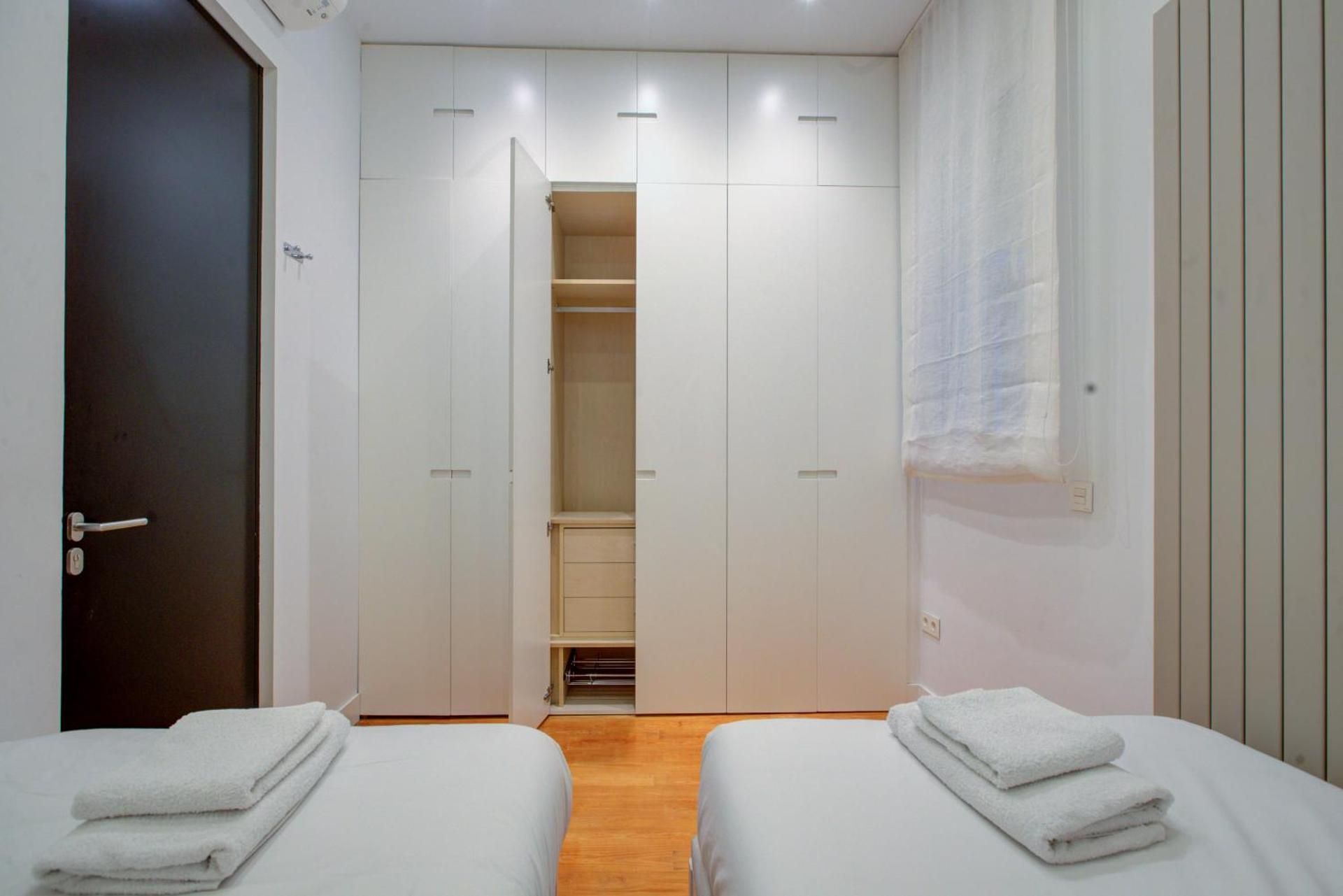Luxury Rooms Madrid Center Deluxe Double Room