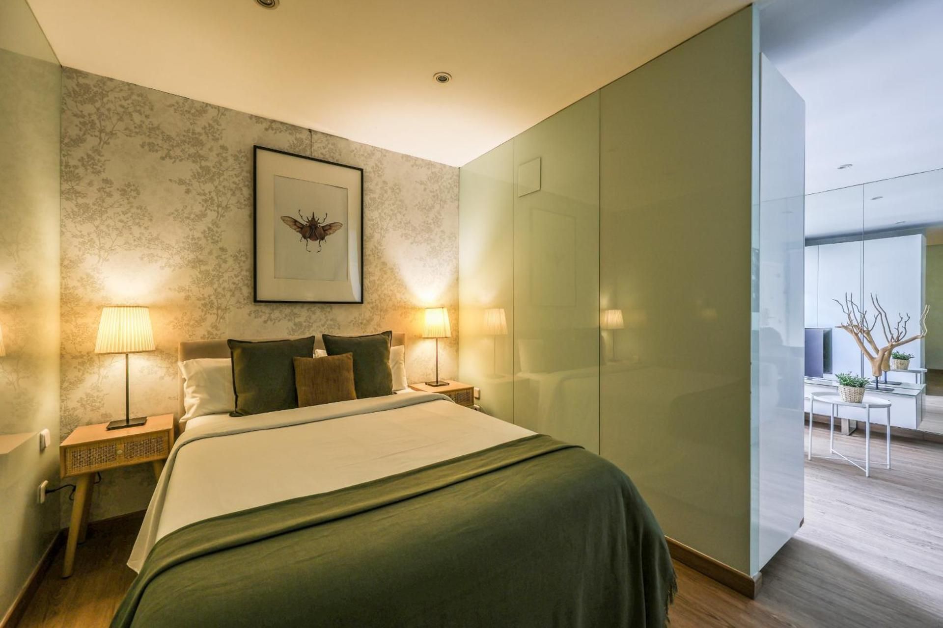 One-Bedroom Standard Apartment