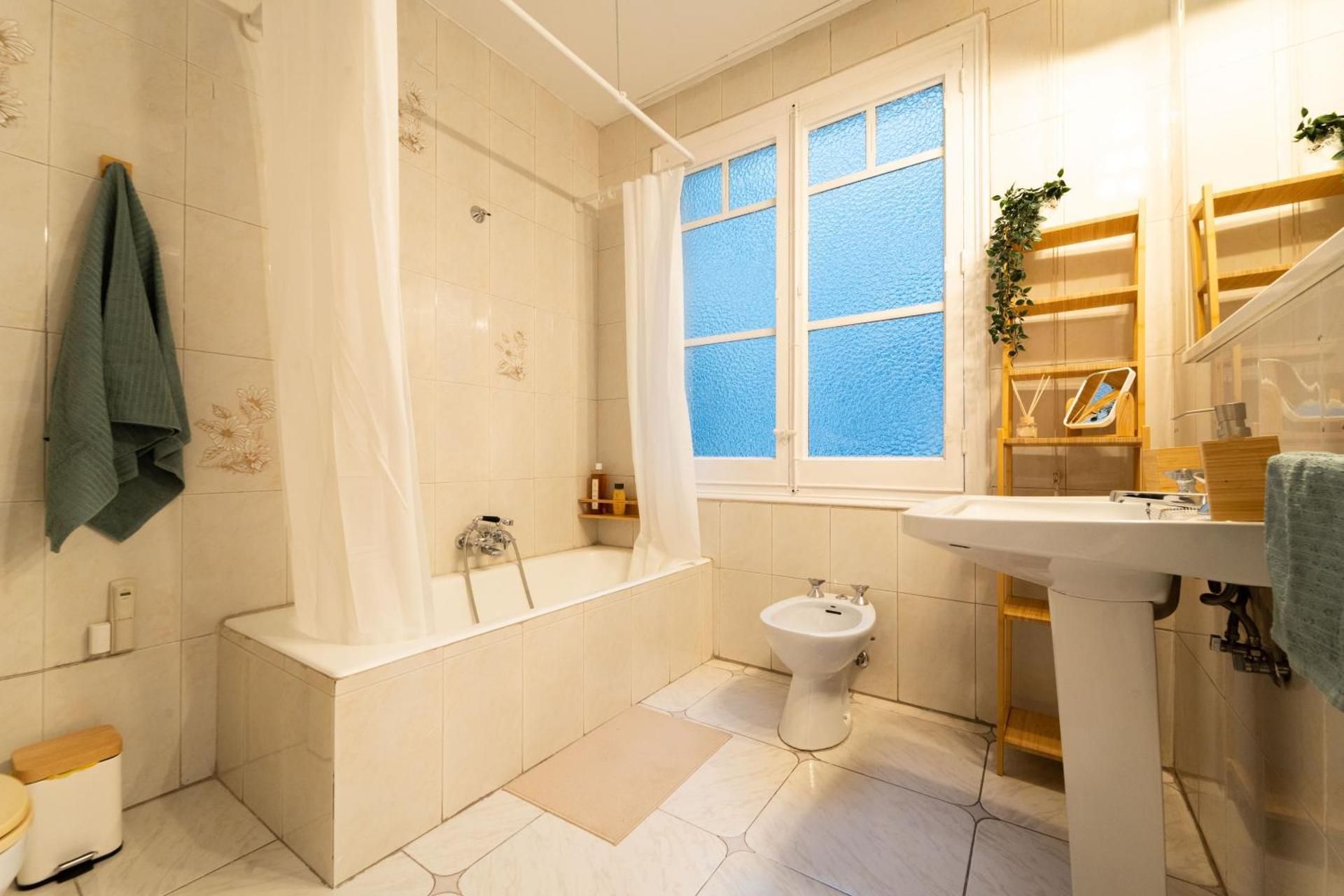 Single Room With Private Bathroom