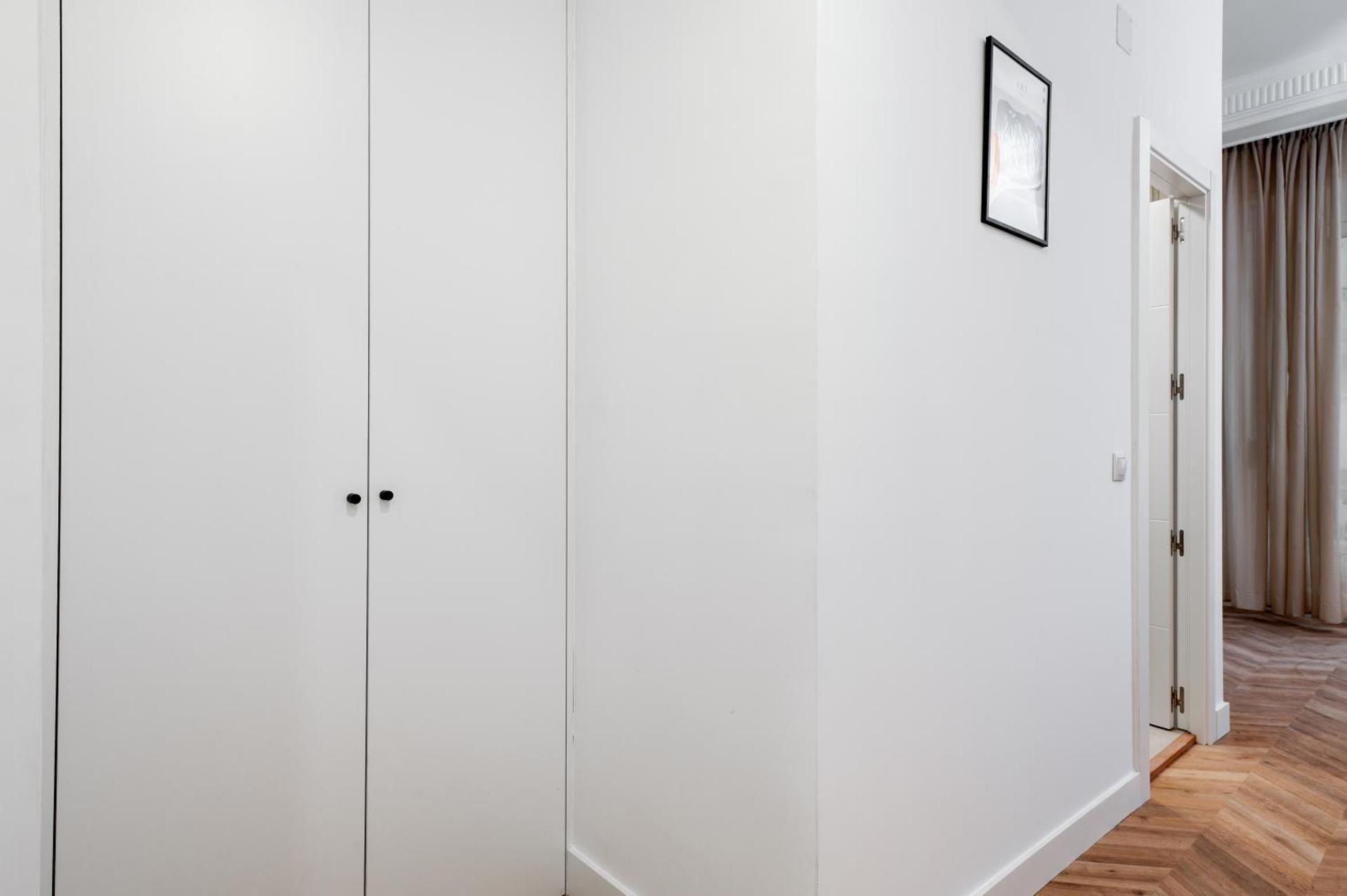 Victoria Boutique Stay One-Bedroom Apartment 2