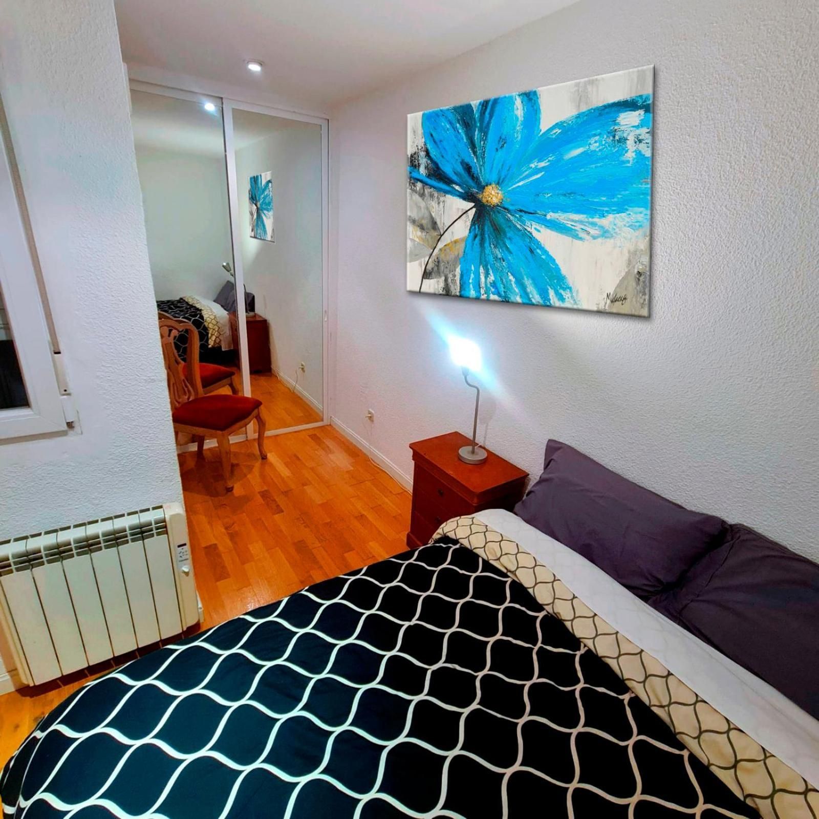Standard Double Room with Shared Bathroom