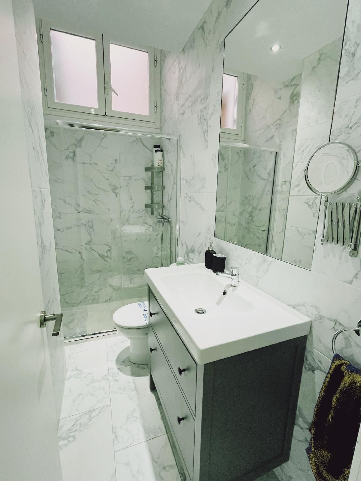 Apartamento-Baño Privado