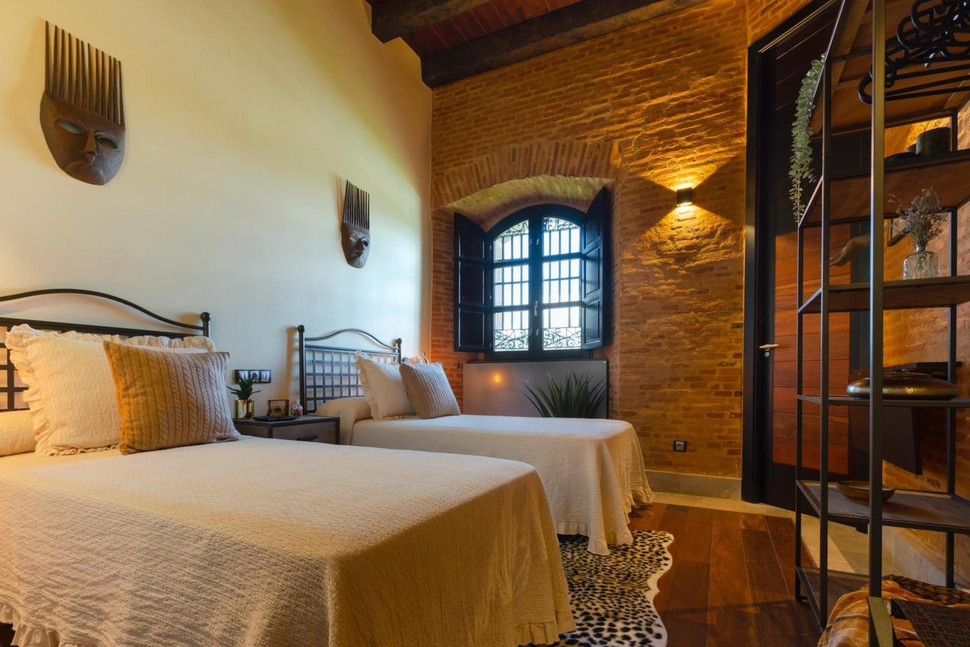 Double or Twin Room with Private Bathroom