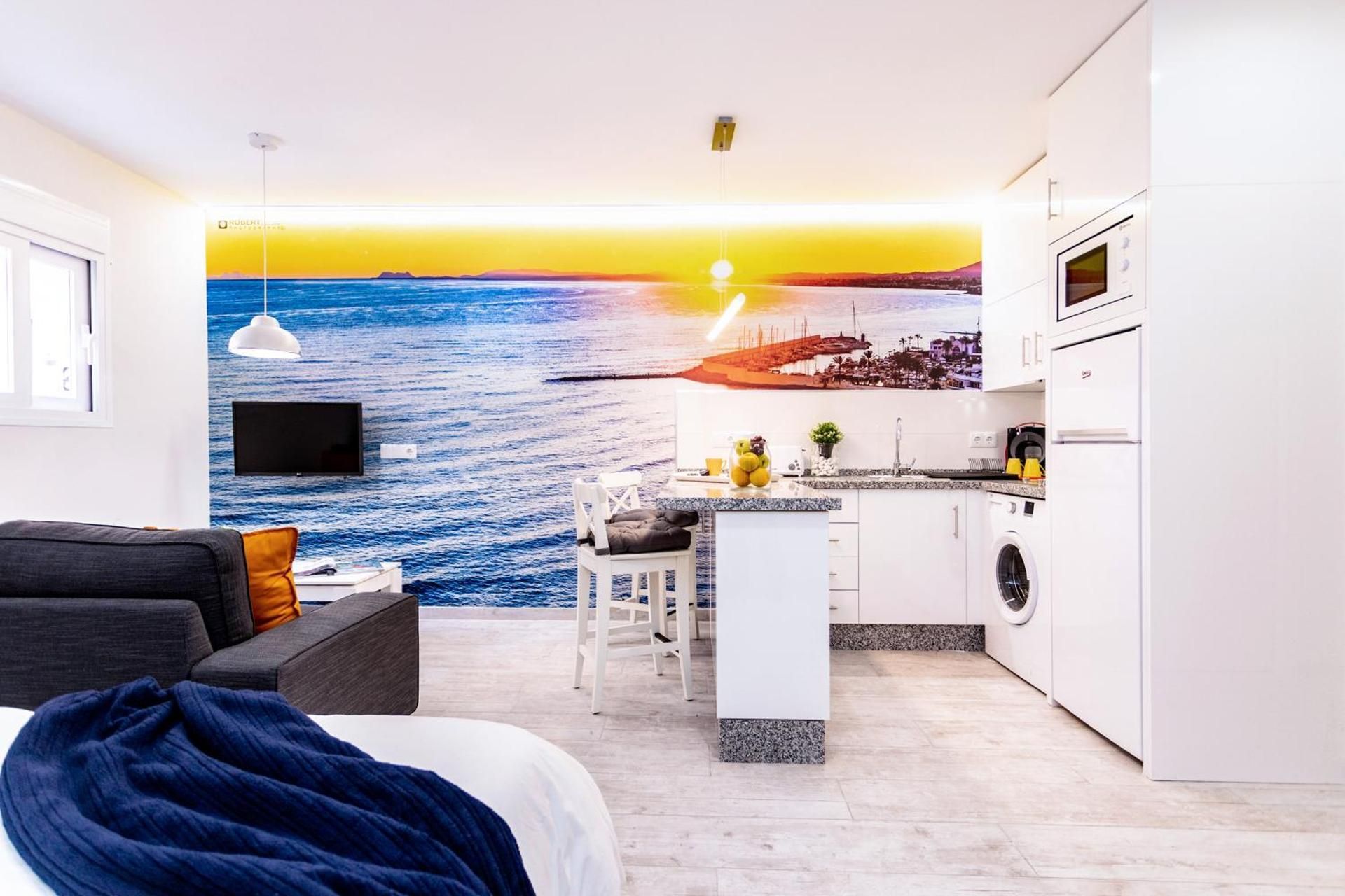 Studio Apartment (2 Adults)