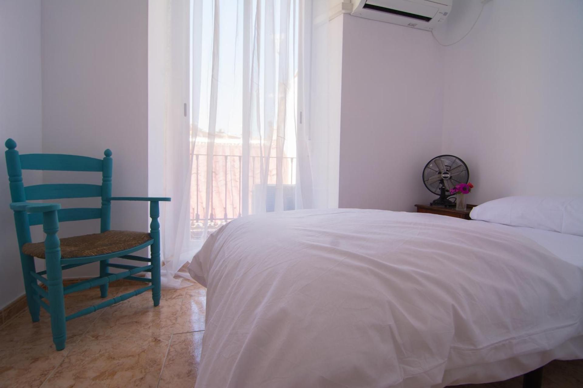 Single Room With Private Bathroom