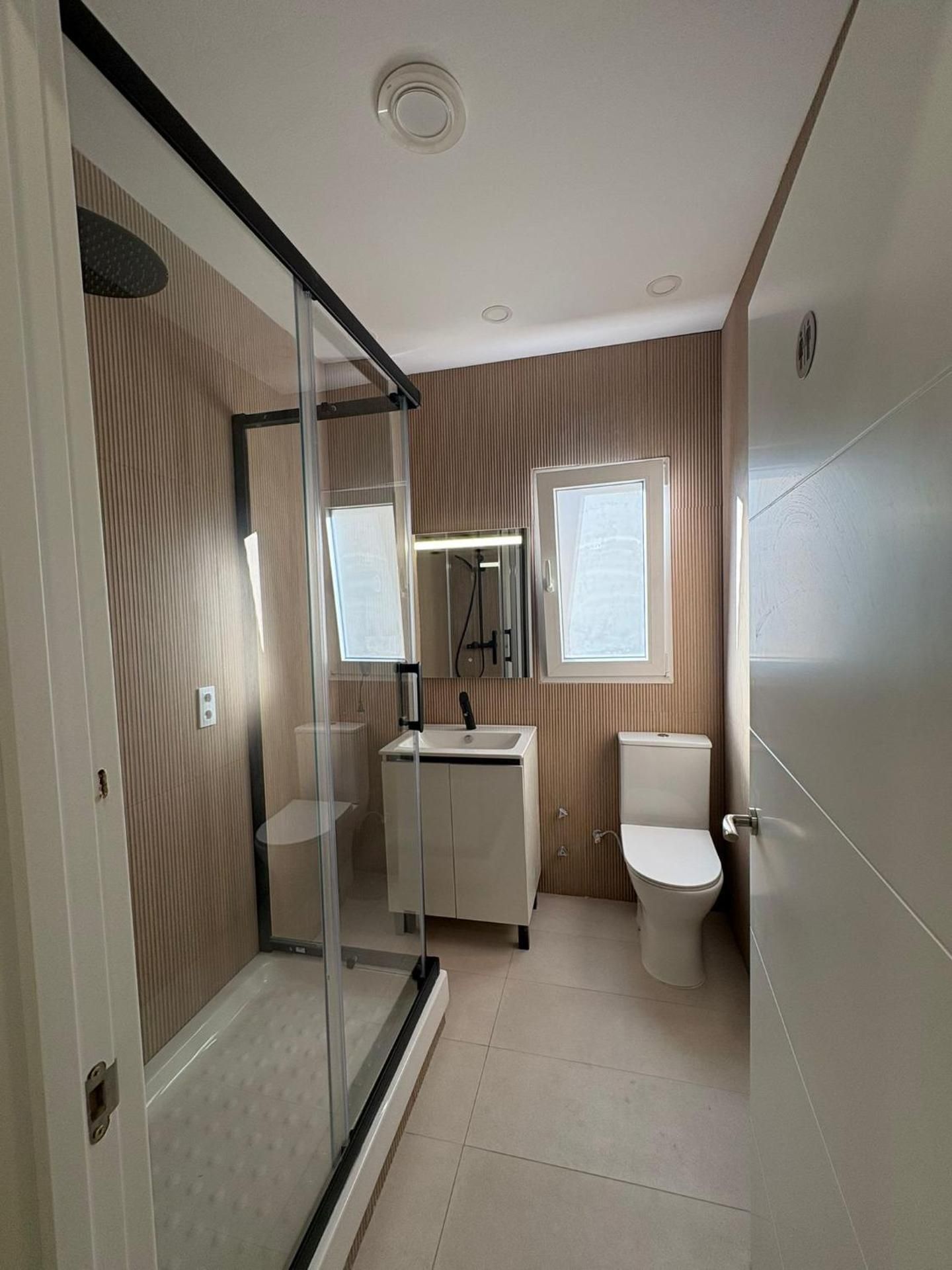 Double or Twin Room with Shared Bathroom