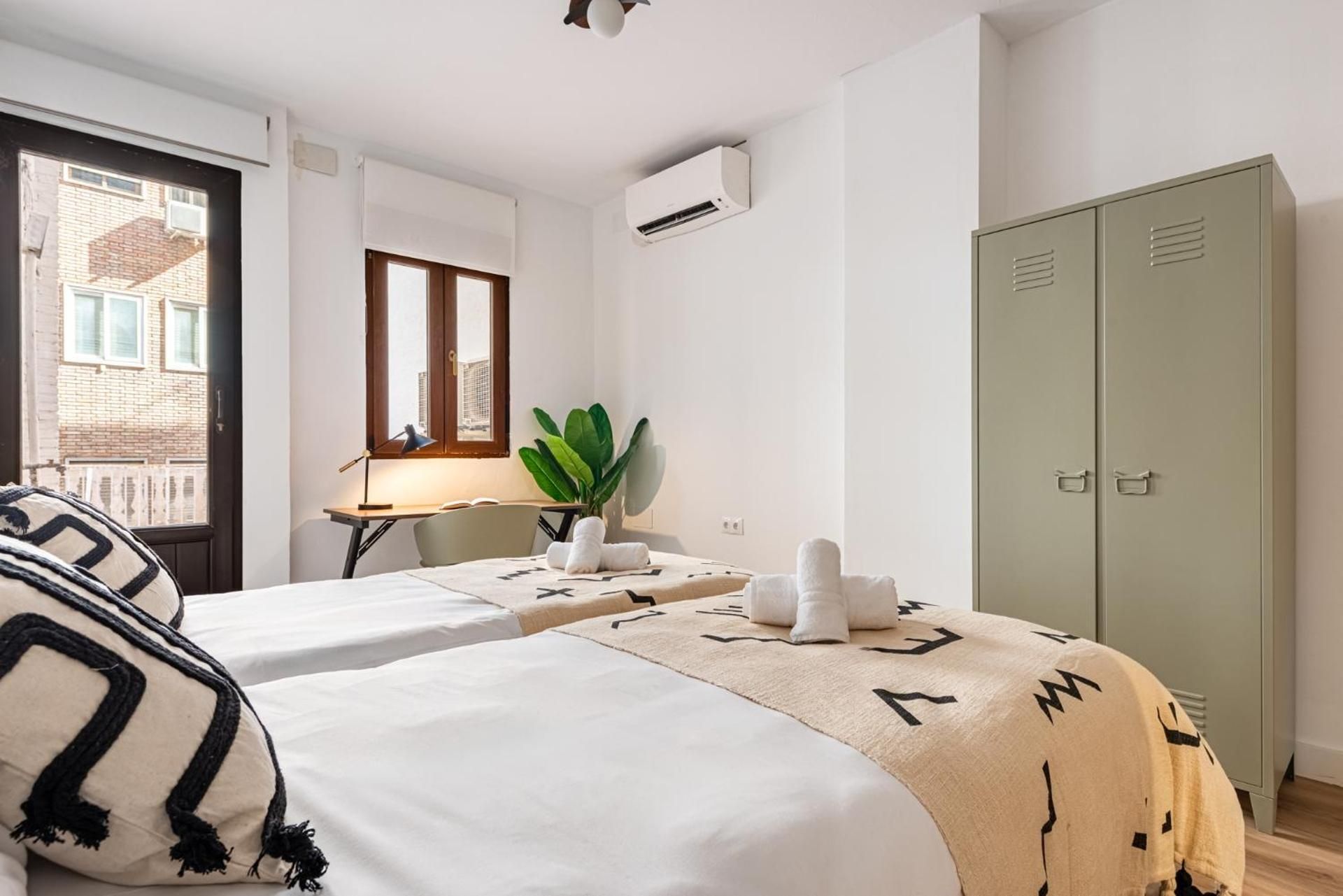 Double Room with Shared Bathroom