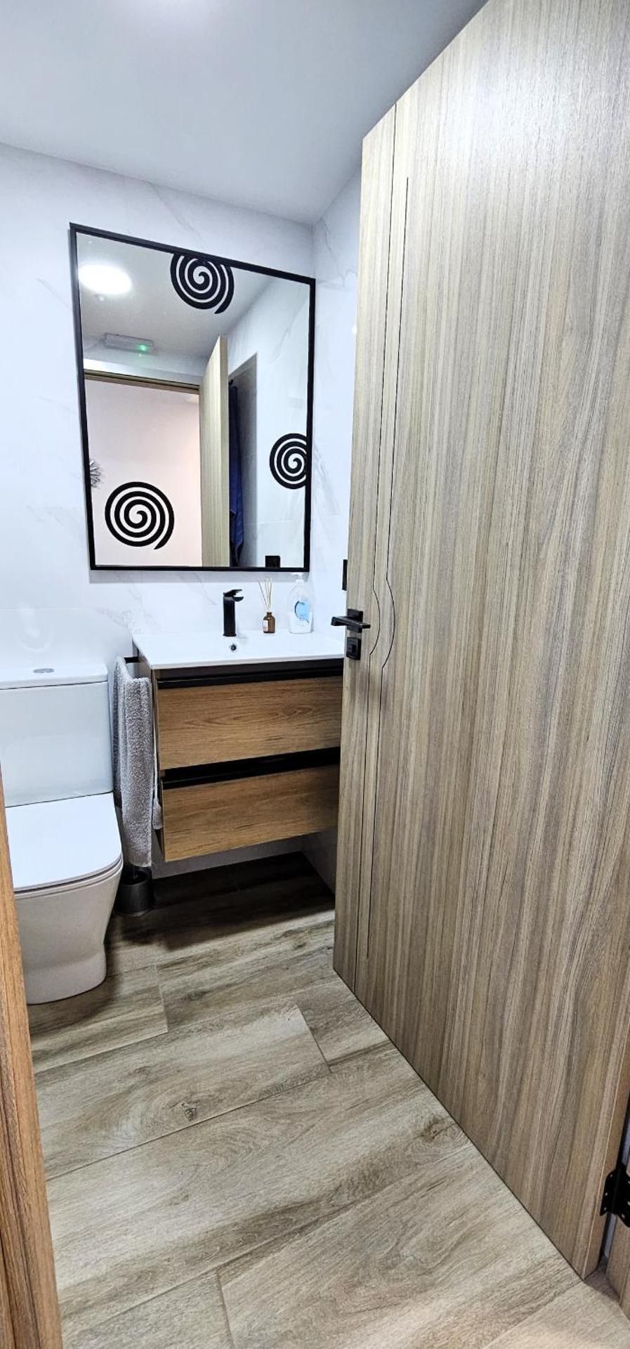 Standard Single Room with Shared Bathroom
