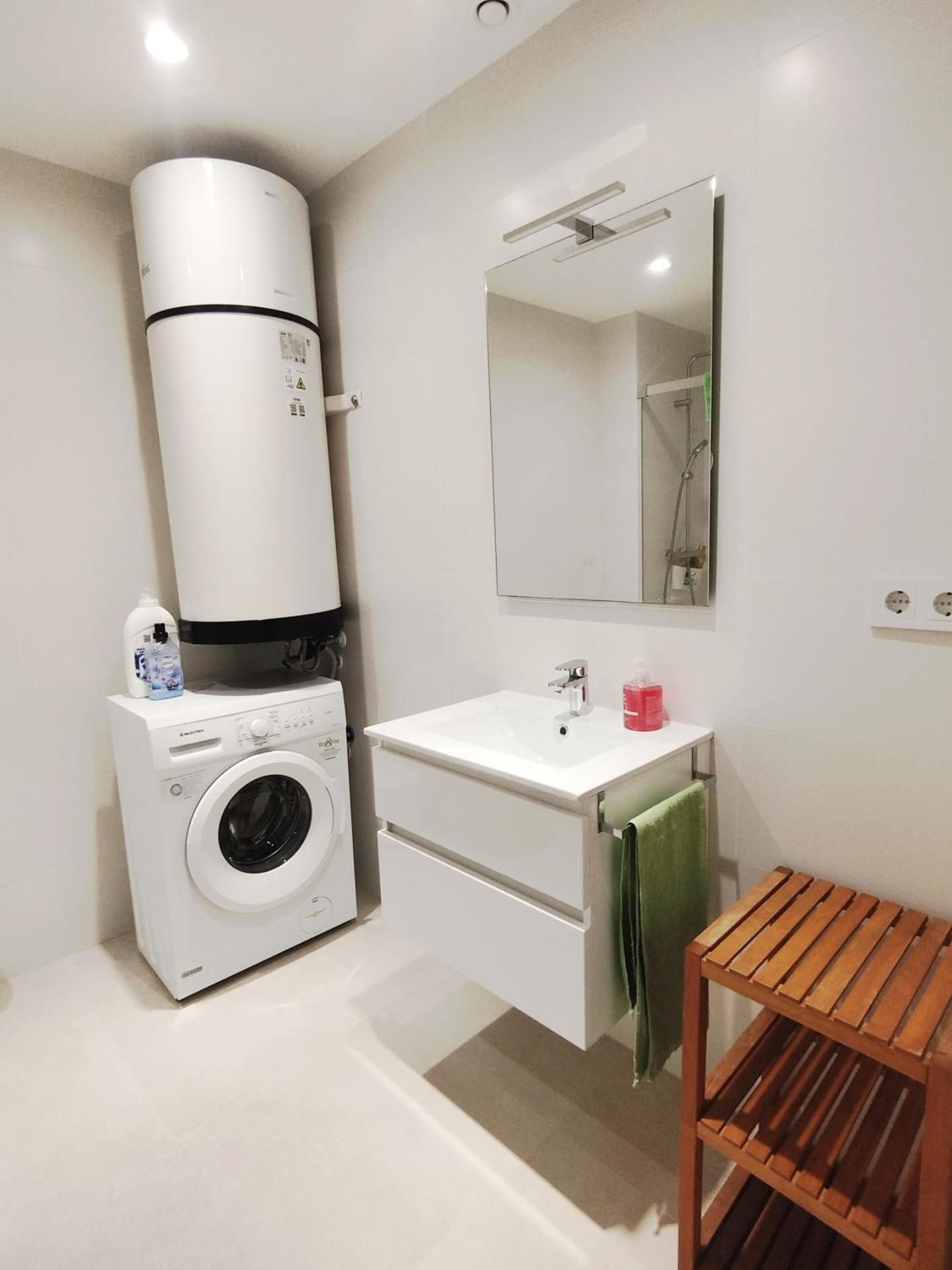 Superior One-Bedroom Apartment with Balcony