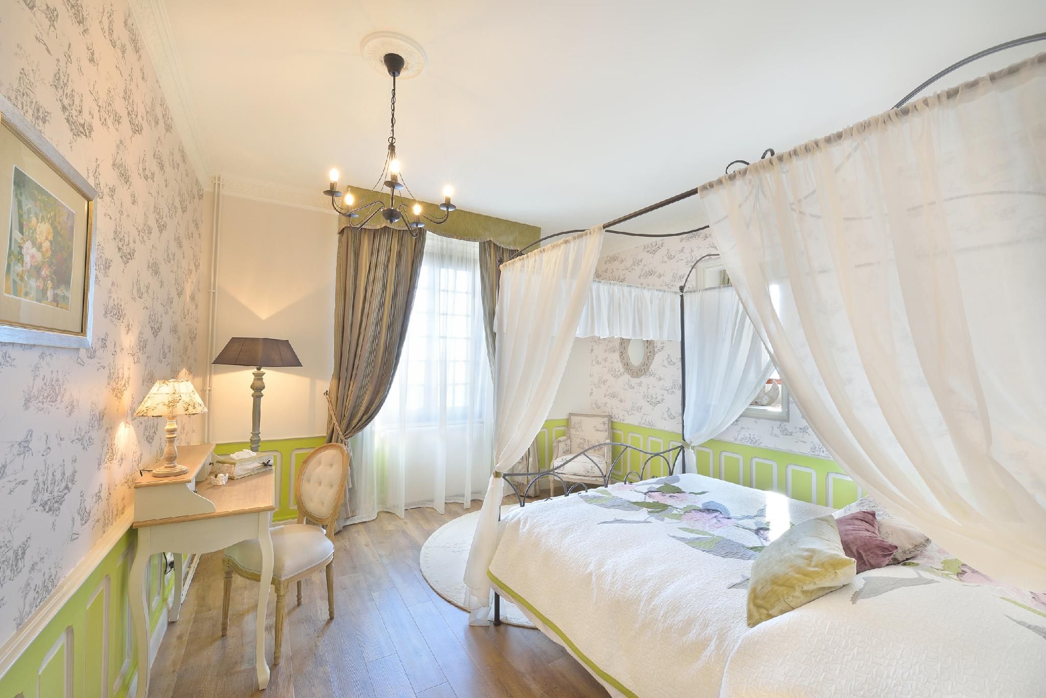 Suite-Romantique-SDB privée-Vue sur la campagne