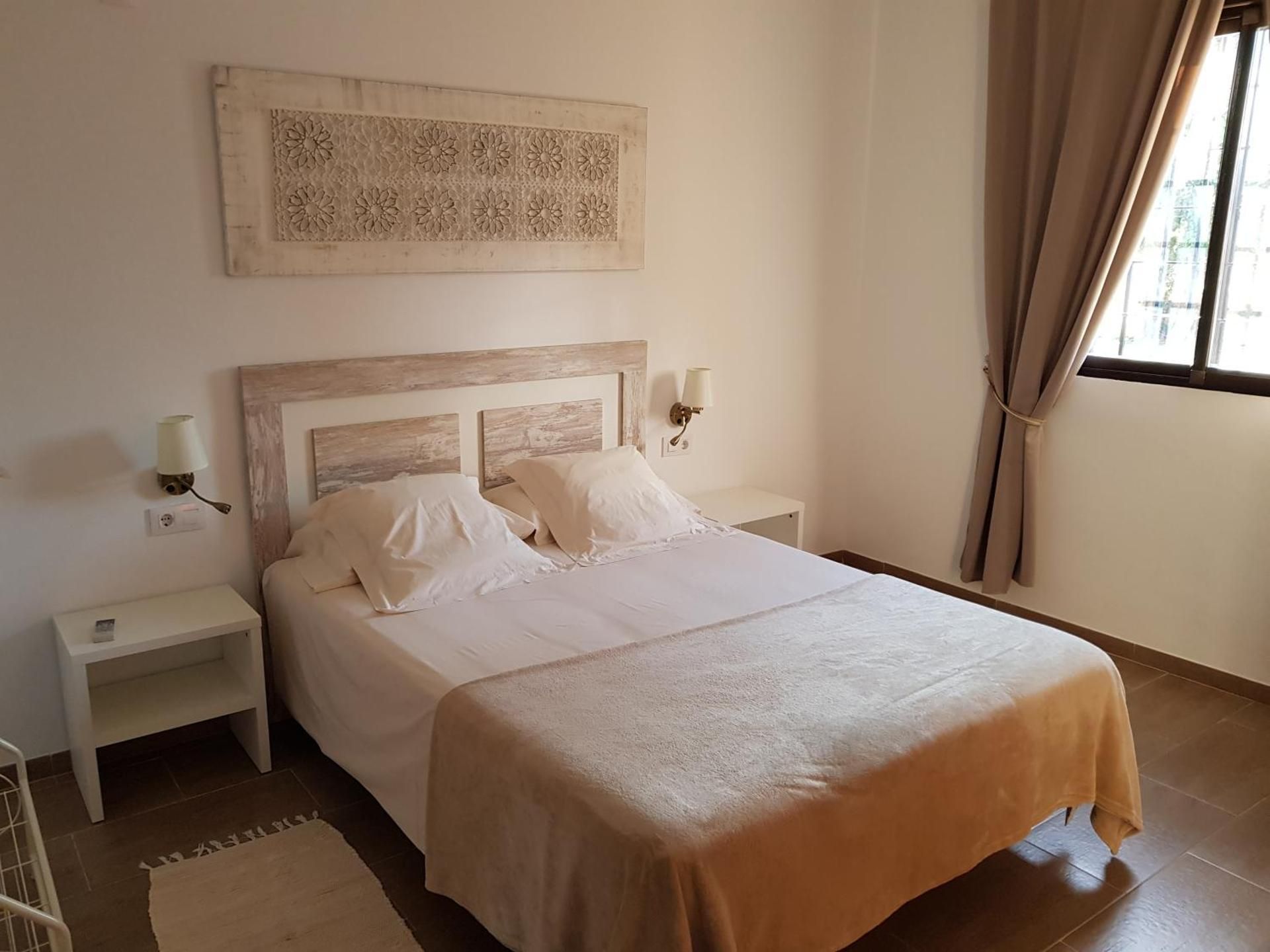 Queen Room with Pool View