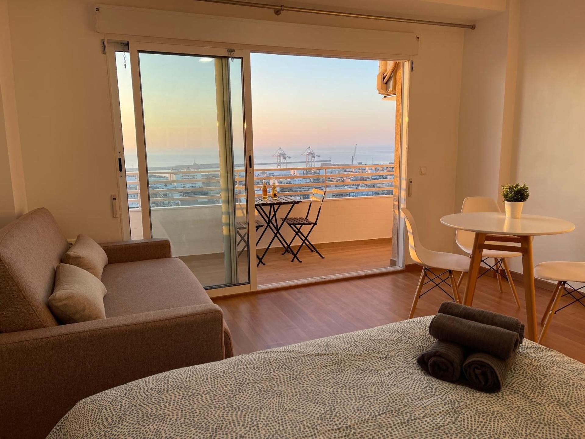 Studio Apartment with Sea View