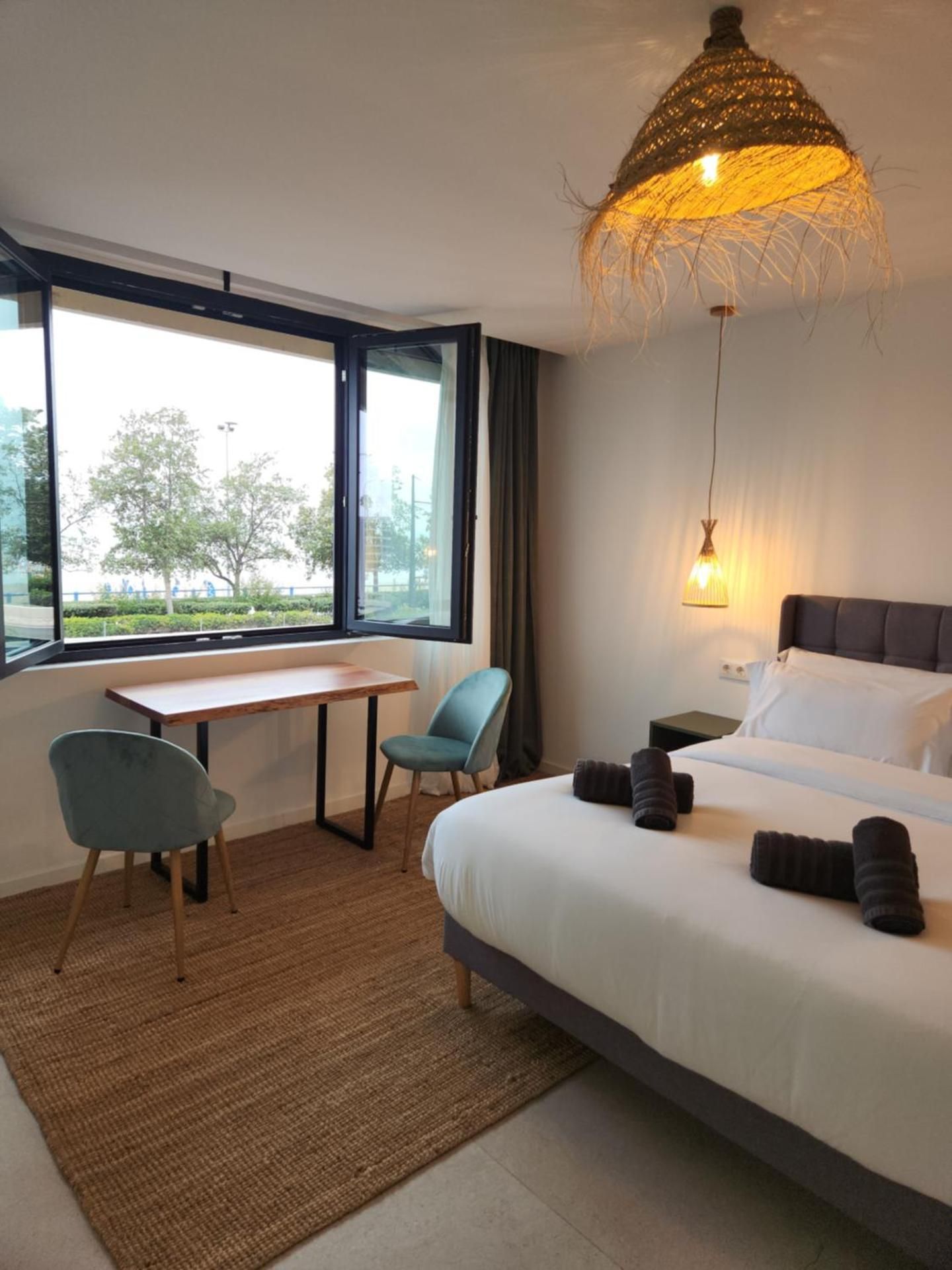 Studio Apartment with Sea View
