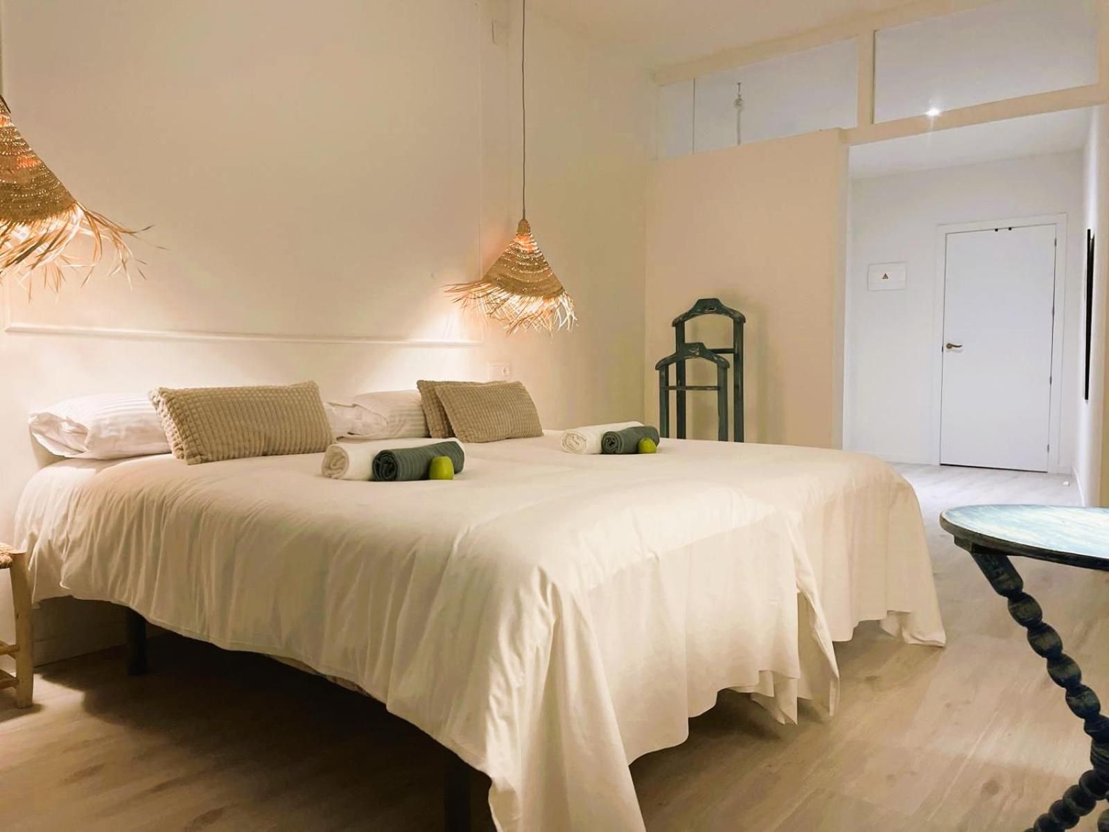 Deluxe Double Room with Shower