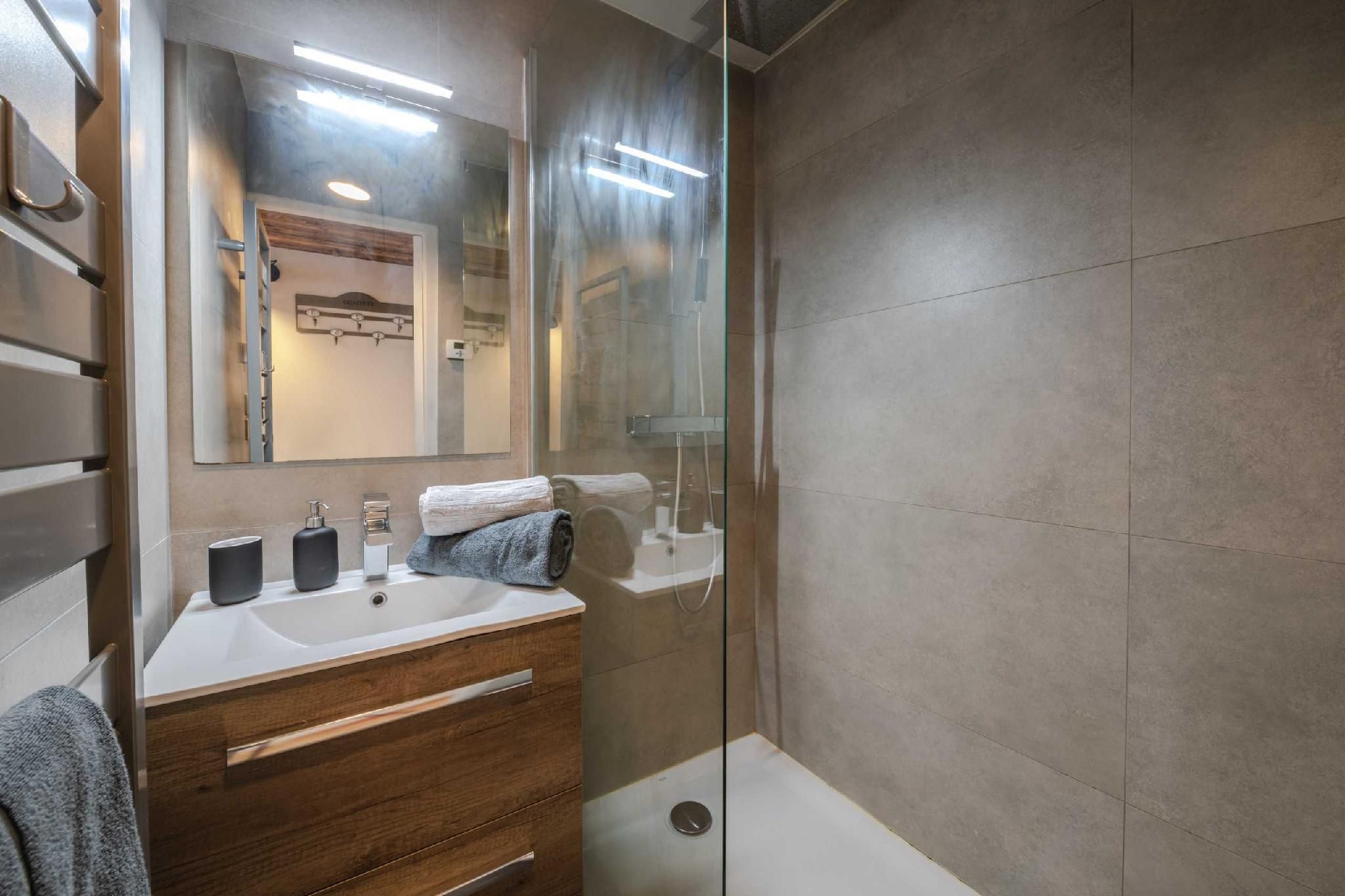 2 Bedroom Deluxe