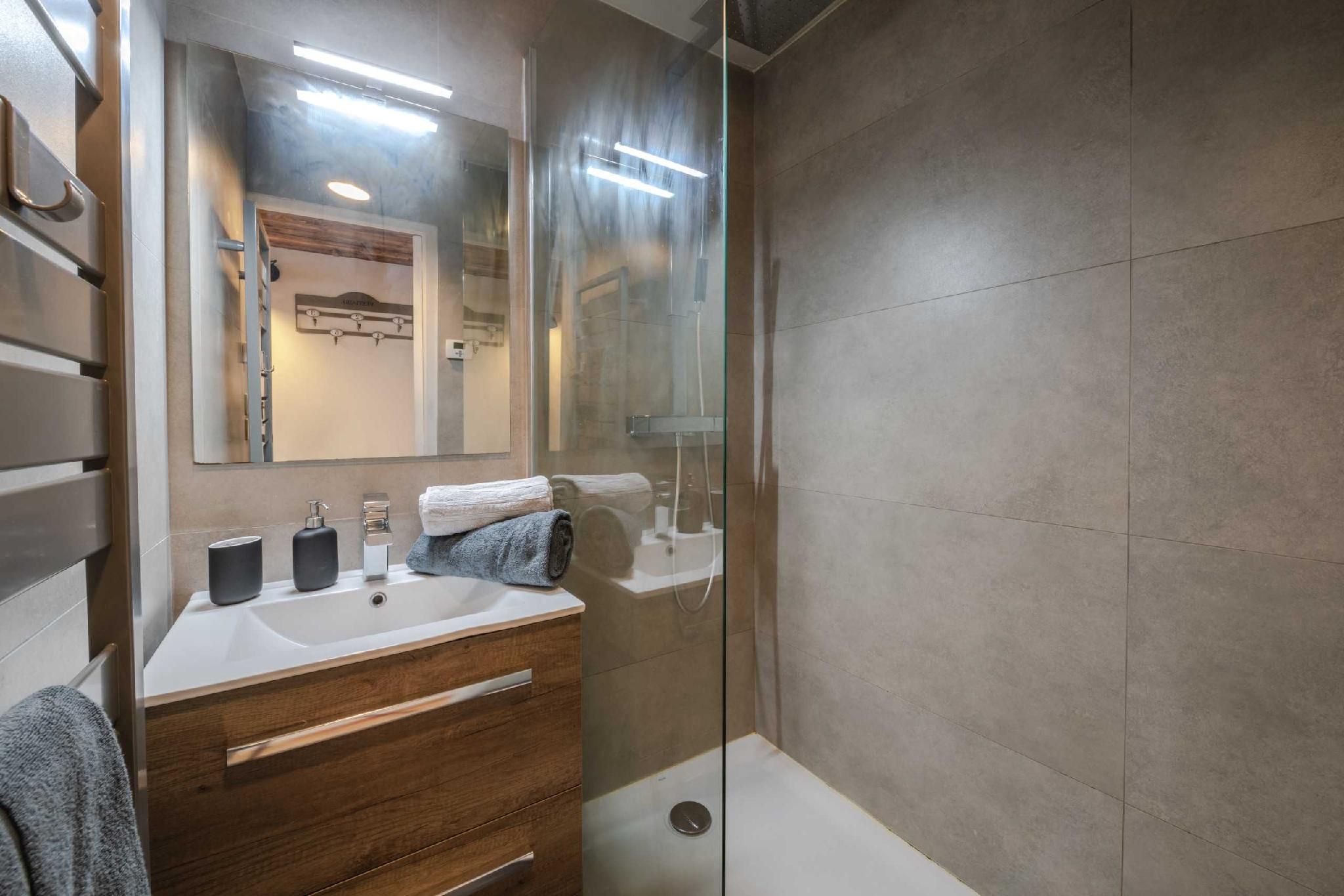 2 Bedroom Deluxe